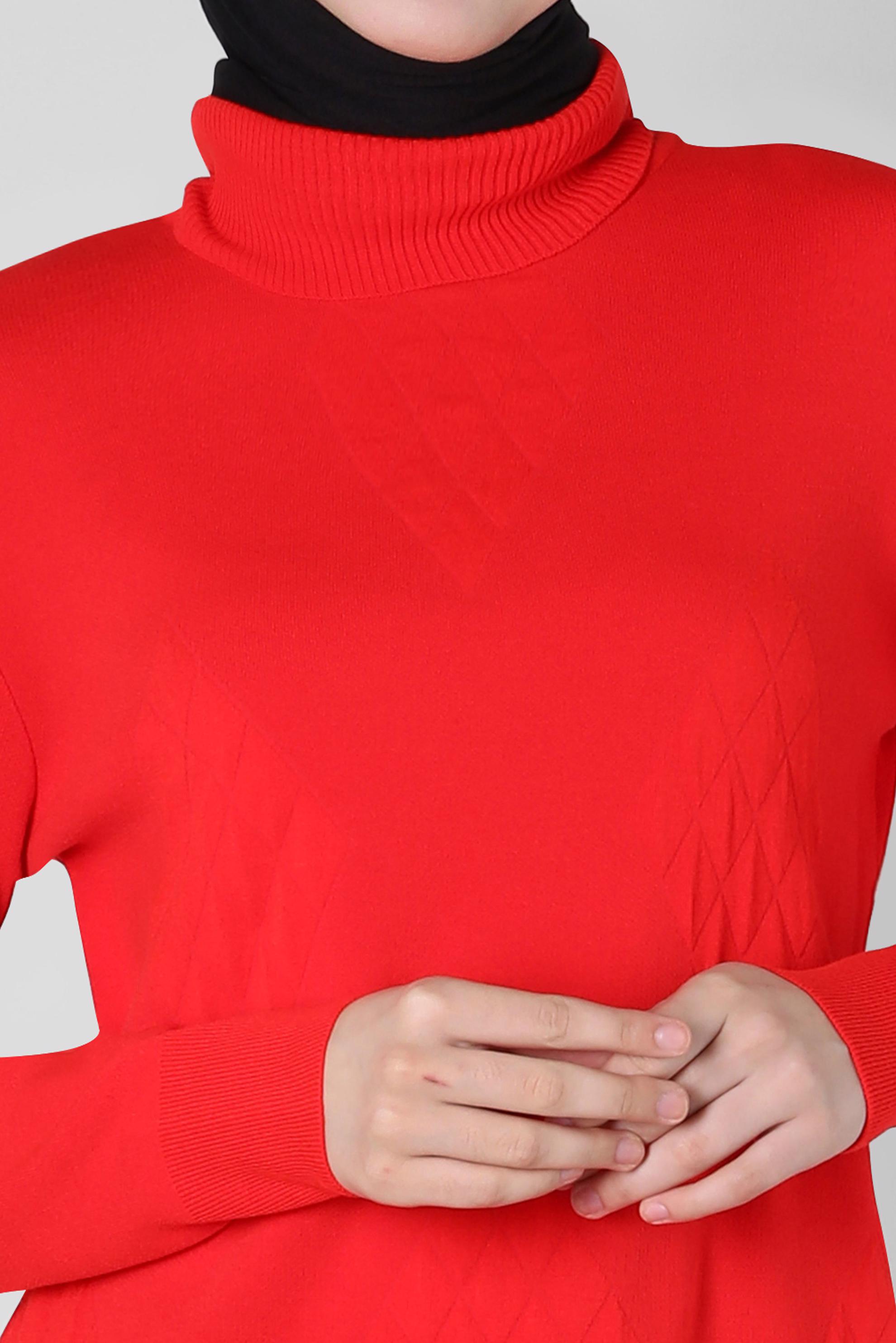 Tesettür giyim KIRMIZI BOĞAZLI YAKA TRİKO TUNİK 44013