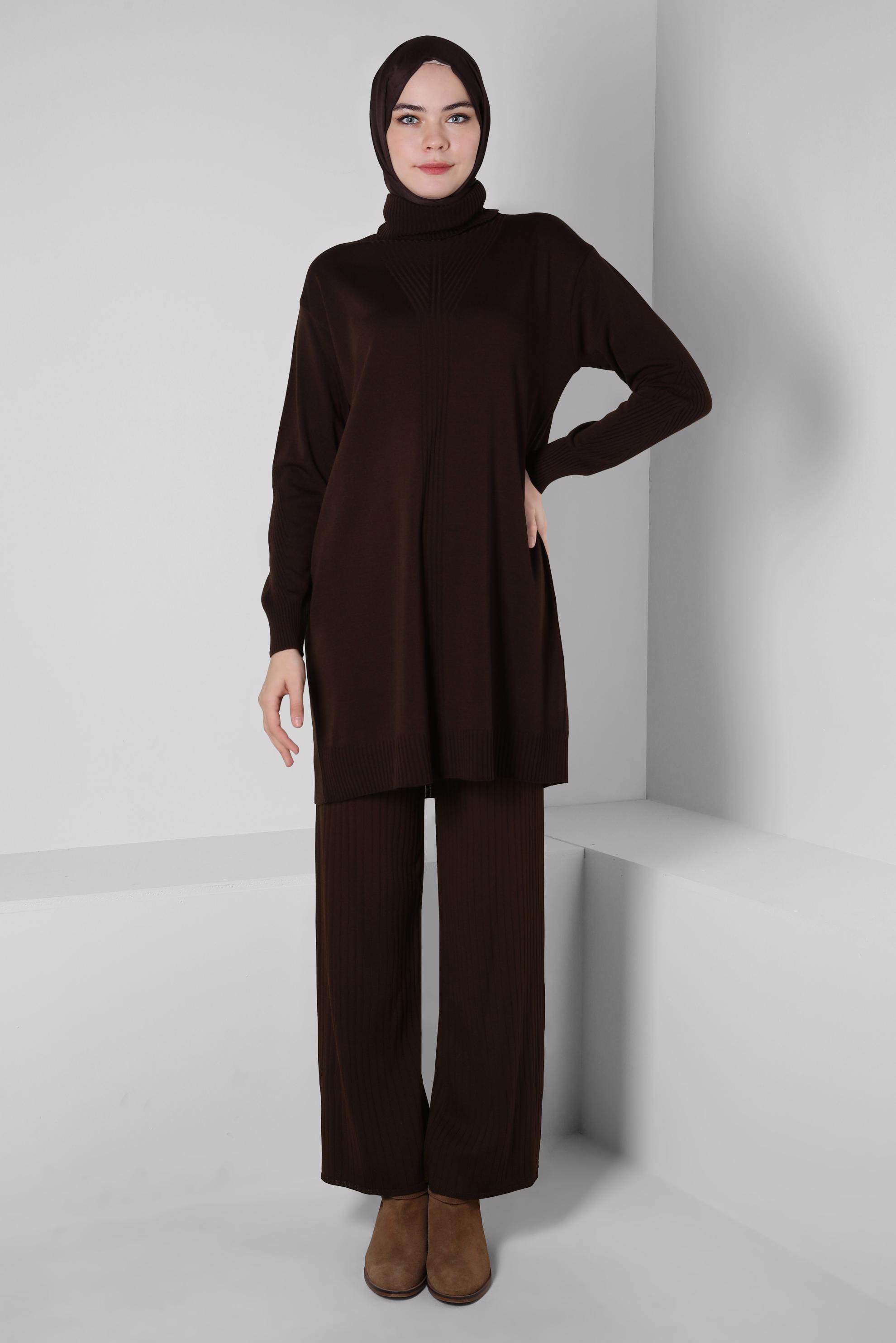 Tesettür giyim KAHVE BOĞAZLI YAKA TRİKO TUNİK 44014
