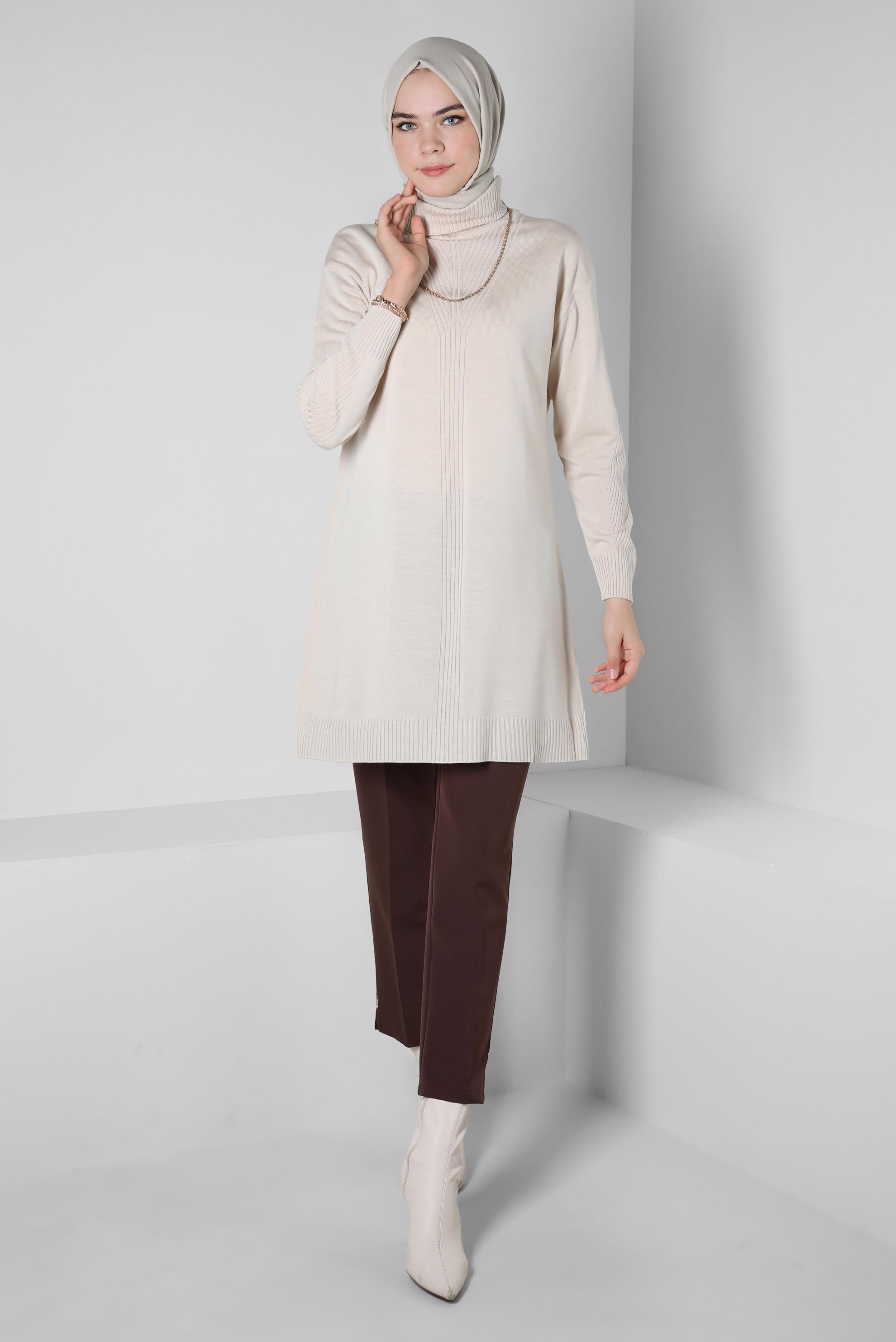Tesettür giyim BEJ BOĞAZLI YAKA TRİKO TUNİK 44014