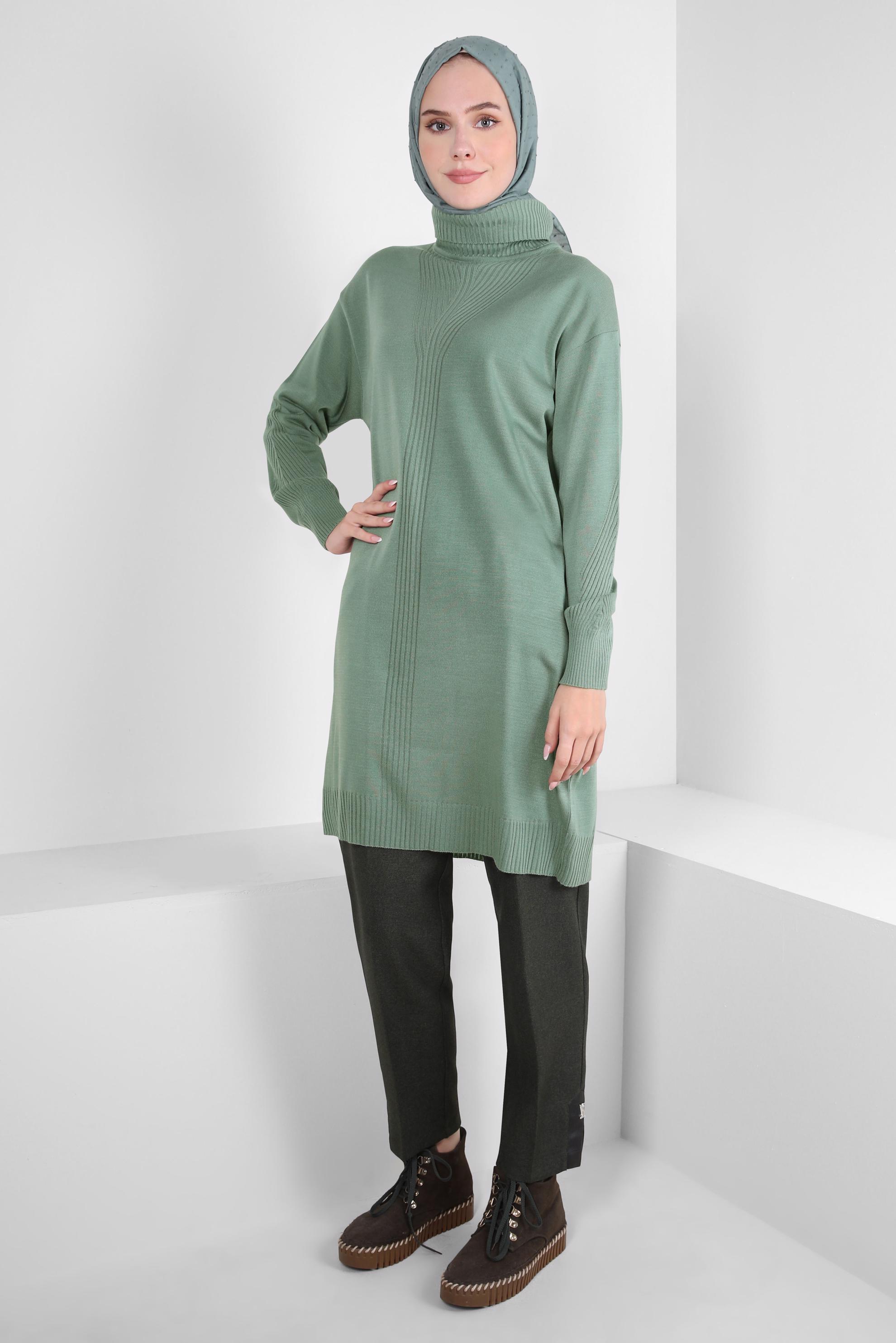 Tesettür giyim YEŞİL BOĞAZLI YAKA TRİKO TUNİK 44014