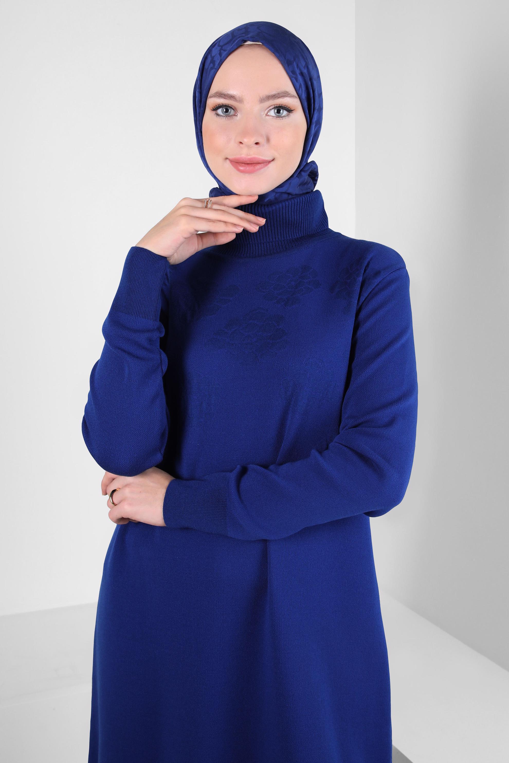 Tesettür giyim LACİVERT BOĞAZLI YAKA TRİKO TUNİK 44015