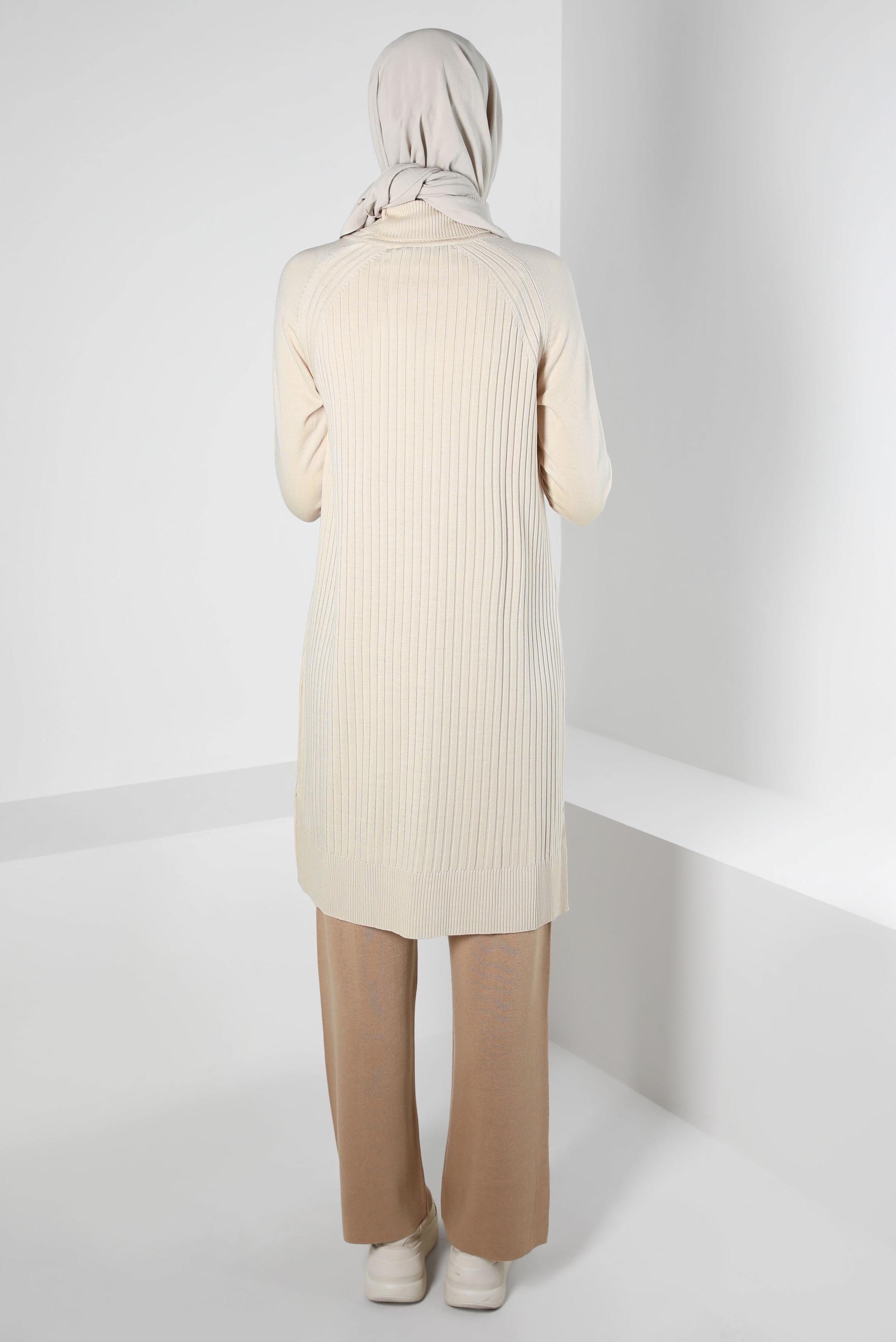 Tesettür giyim BEJ TRİKO TUNİK 44016