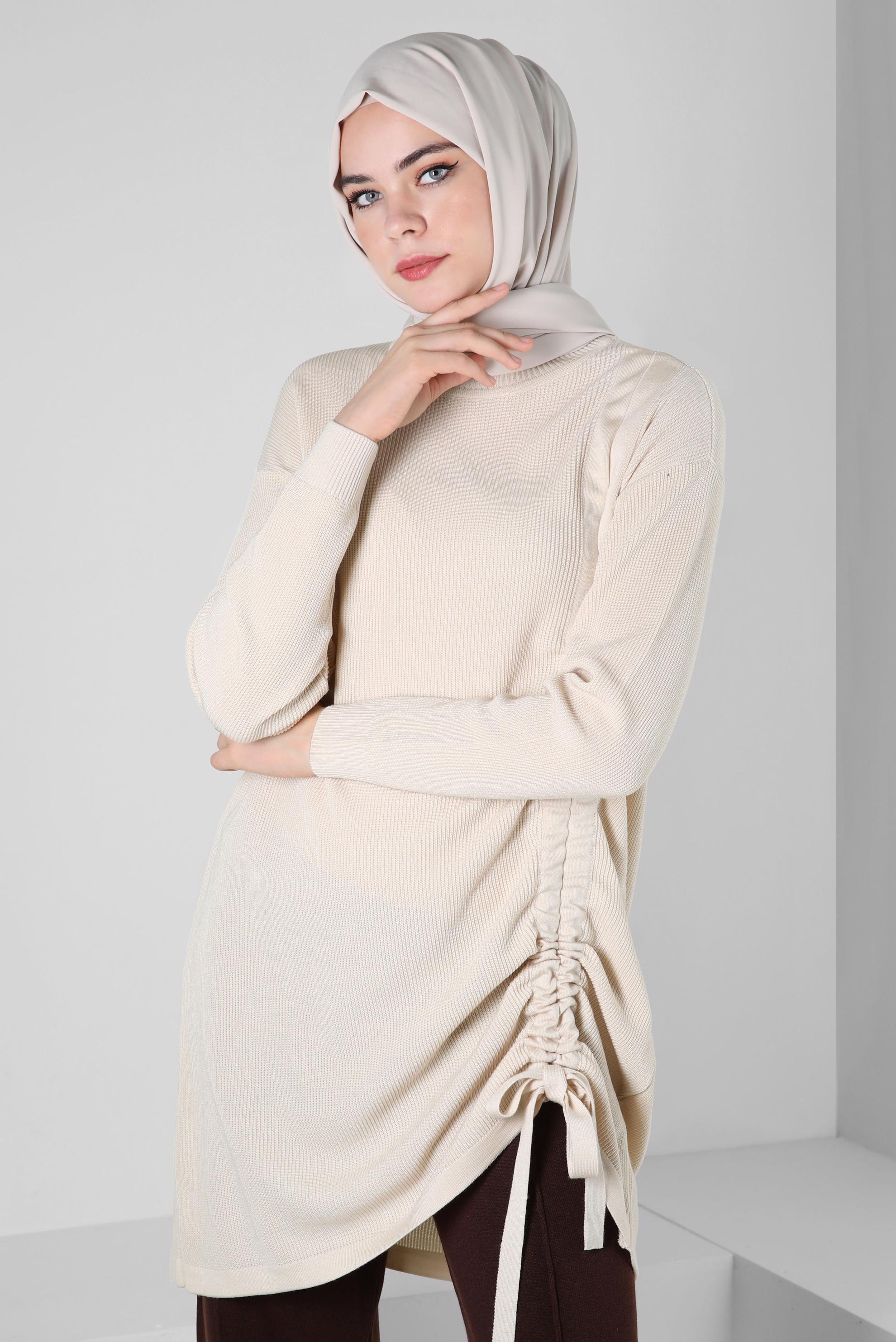 Tesettür giyim BEJ YANI BÜZGÜLÜ TRİKO TUNİK 44018