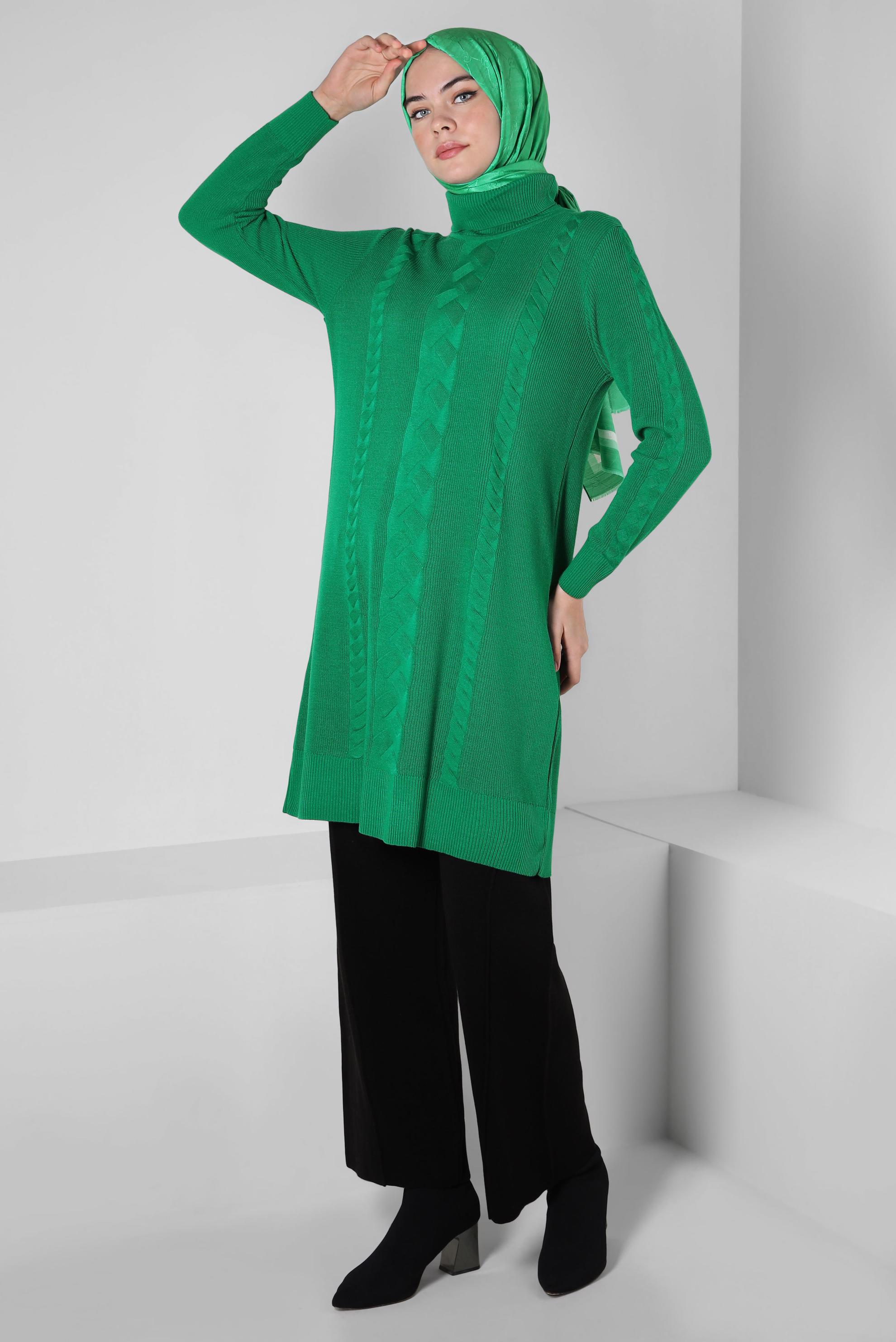 Tesettür giyim YEŞİL BOĞAZLI YAKA TRİKO TUNİK 44019