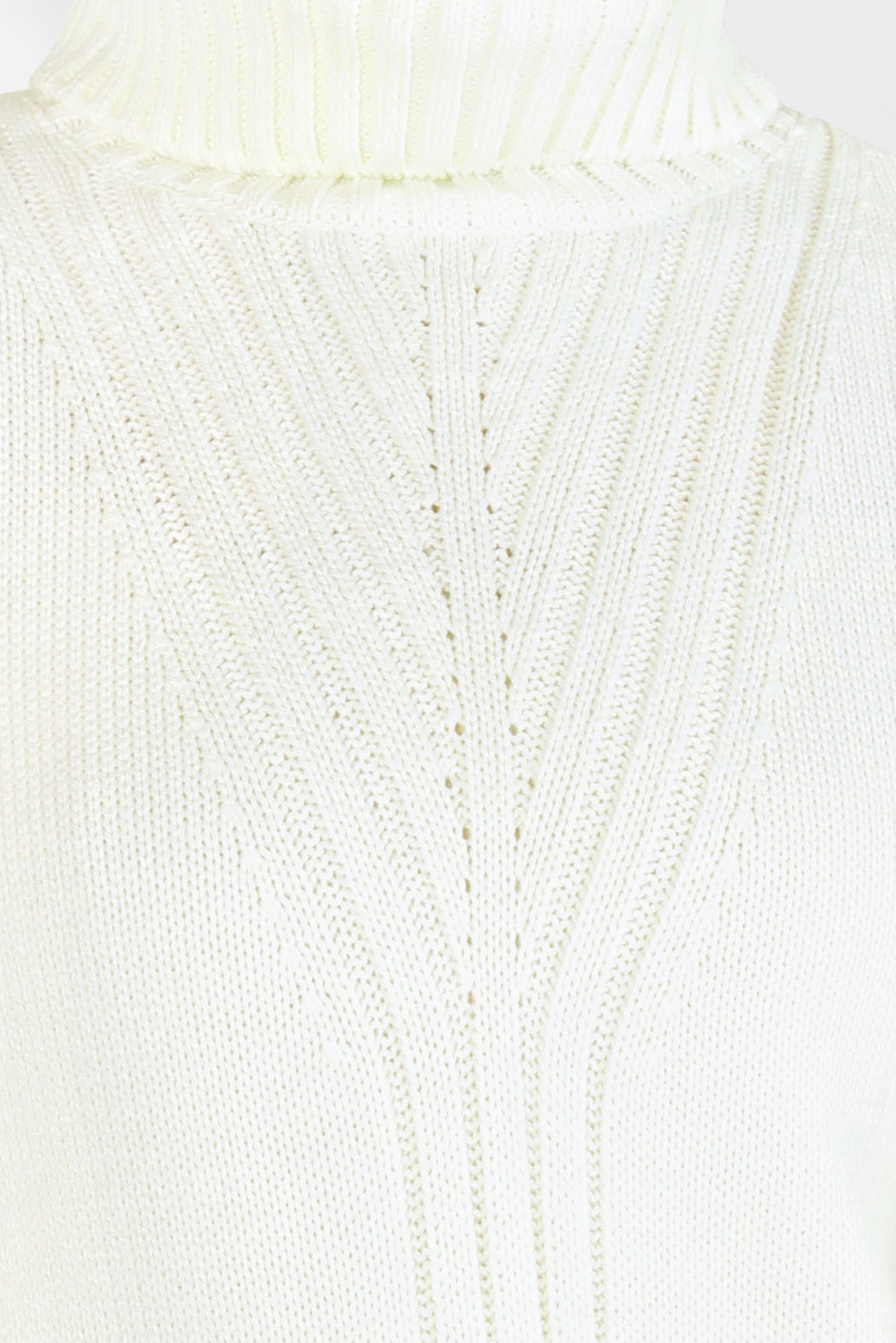 Tesettür giyim BEYAZ BOĞAZLI YAKA TRİKO TUNİK 44026