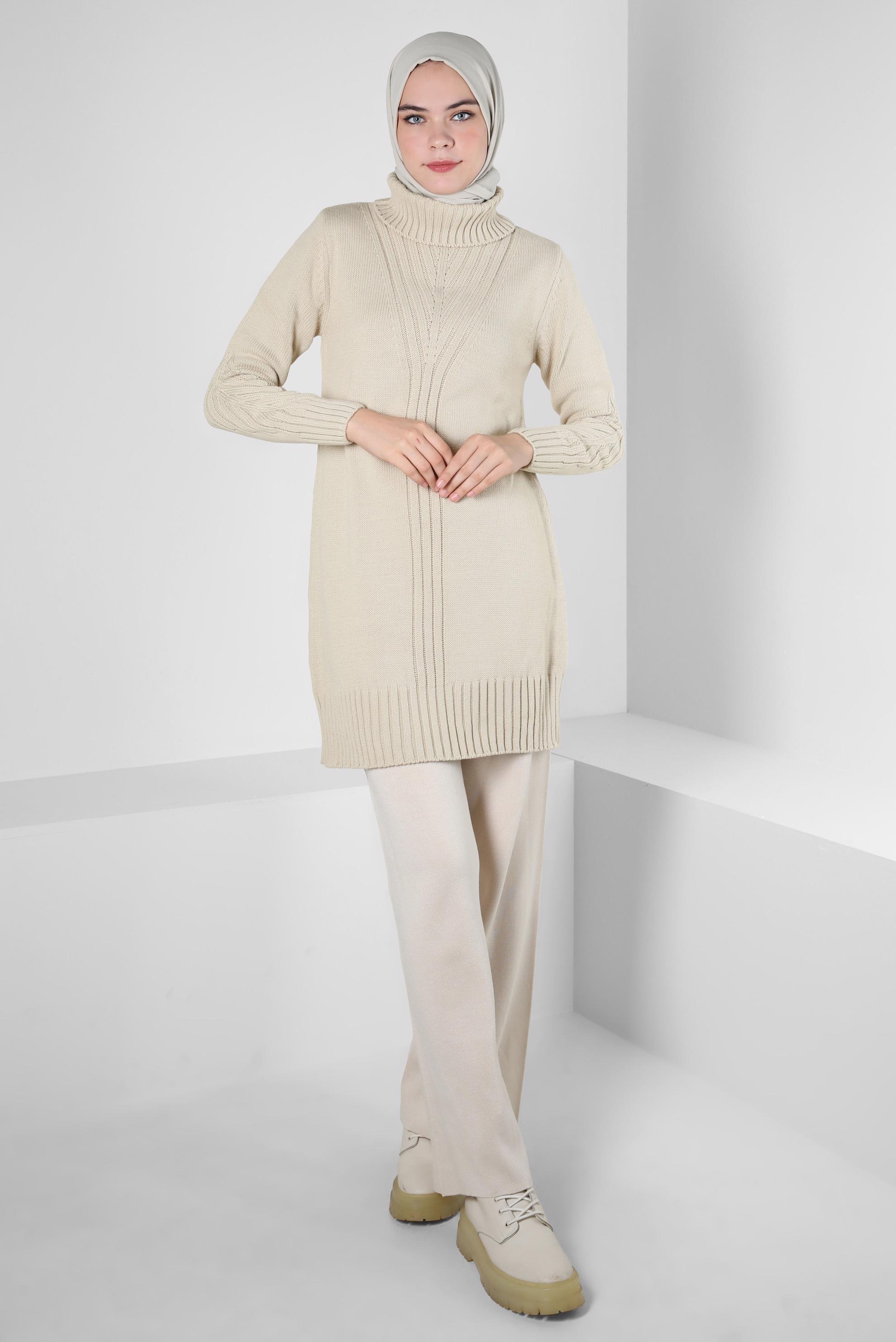 Tesettür giyim BEJ BOĞAZLI YAKA TRİKO TUNİK 44026