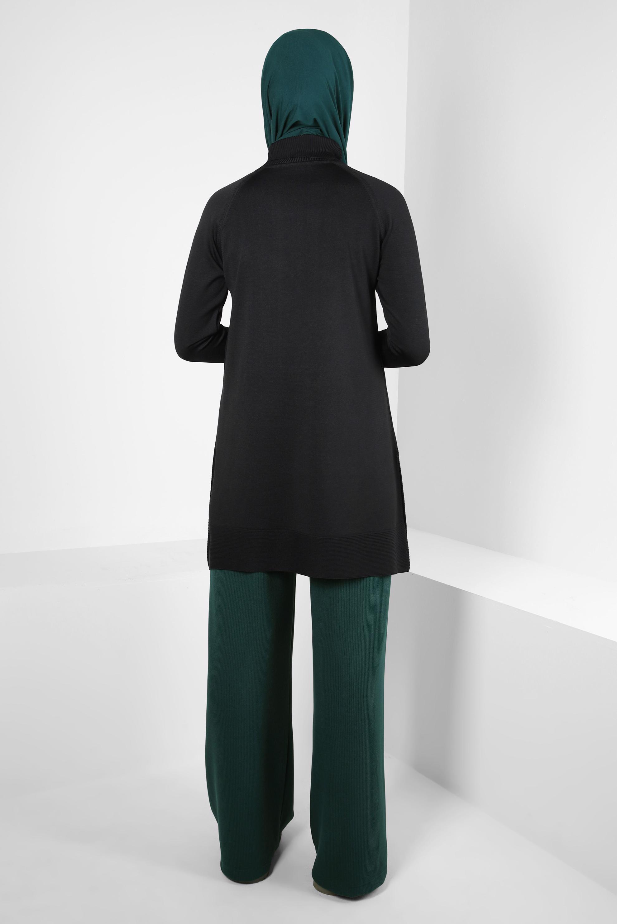 Tesettür giyim SİYAH BOĞAZLI TRİKO TUNİK 44055