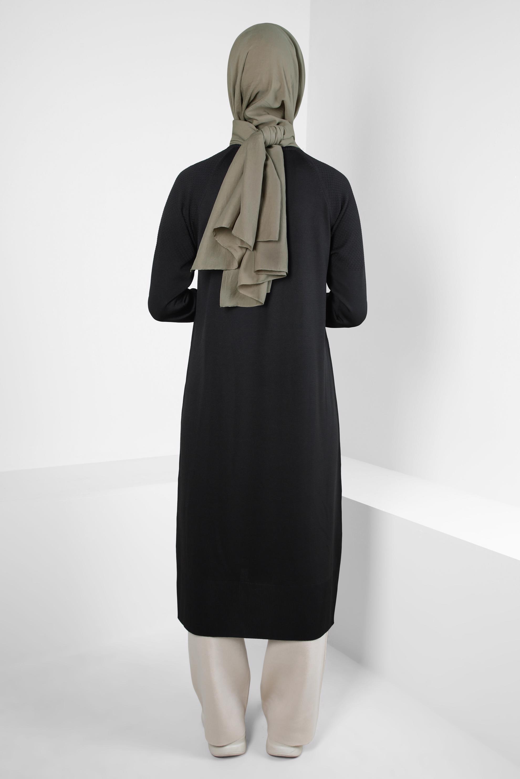 Tesettür giyim SİYAH UZUN TRİKO TUNİK 44057