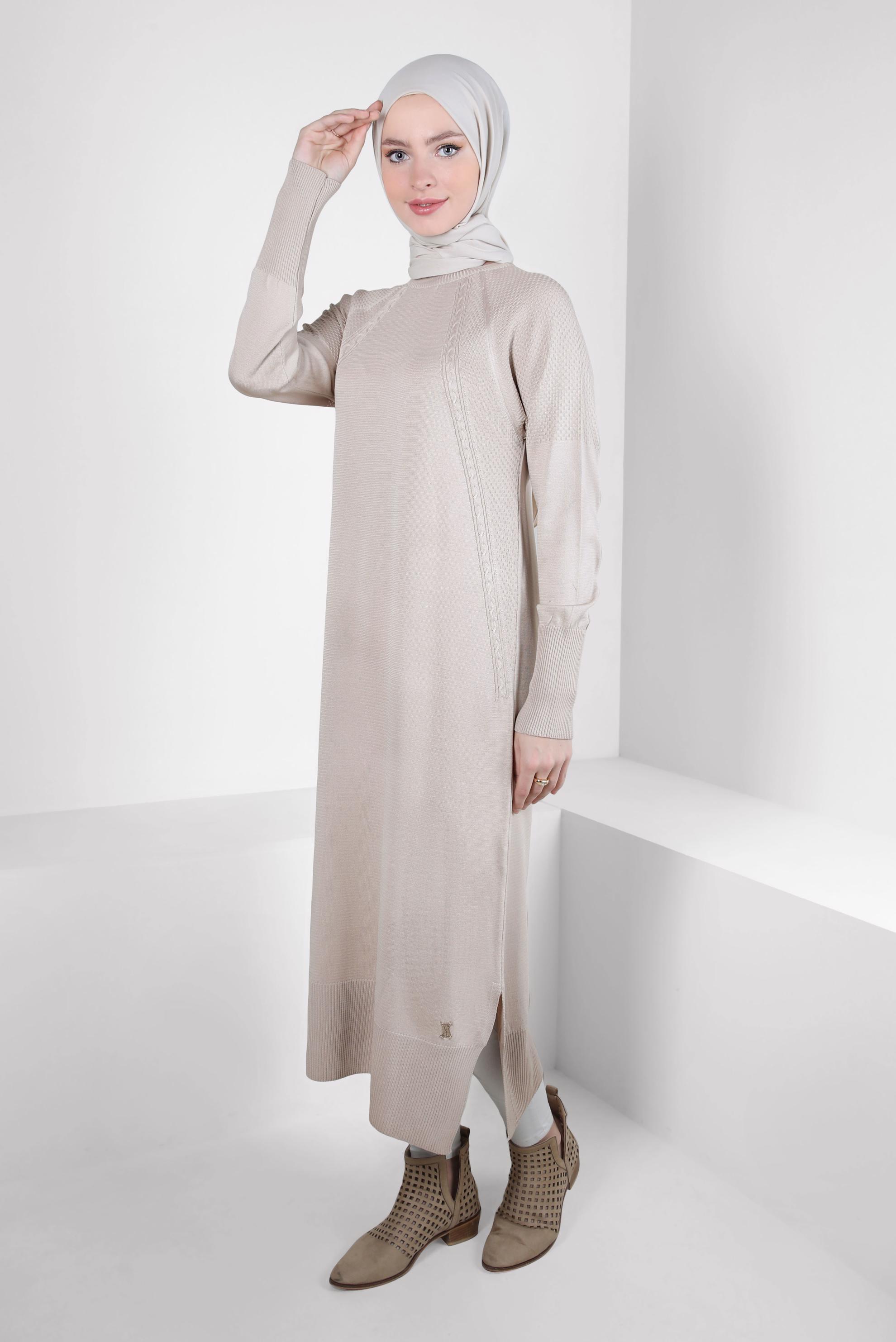 Tesettür giyim BEJ UZUN TRİKO TUNİK 44057