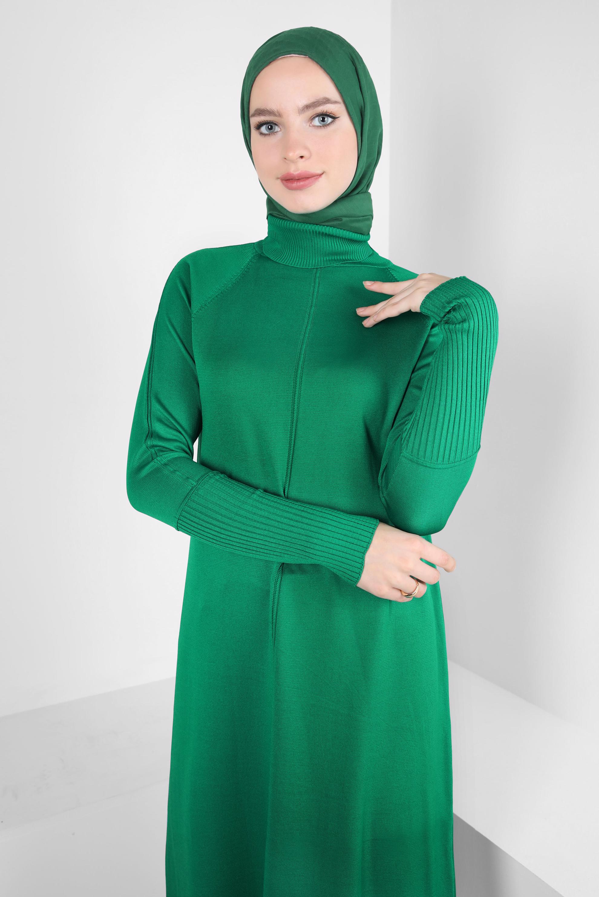 Tesettür giyim YEŞİL TRİKO TUNİK 44058