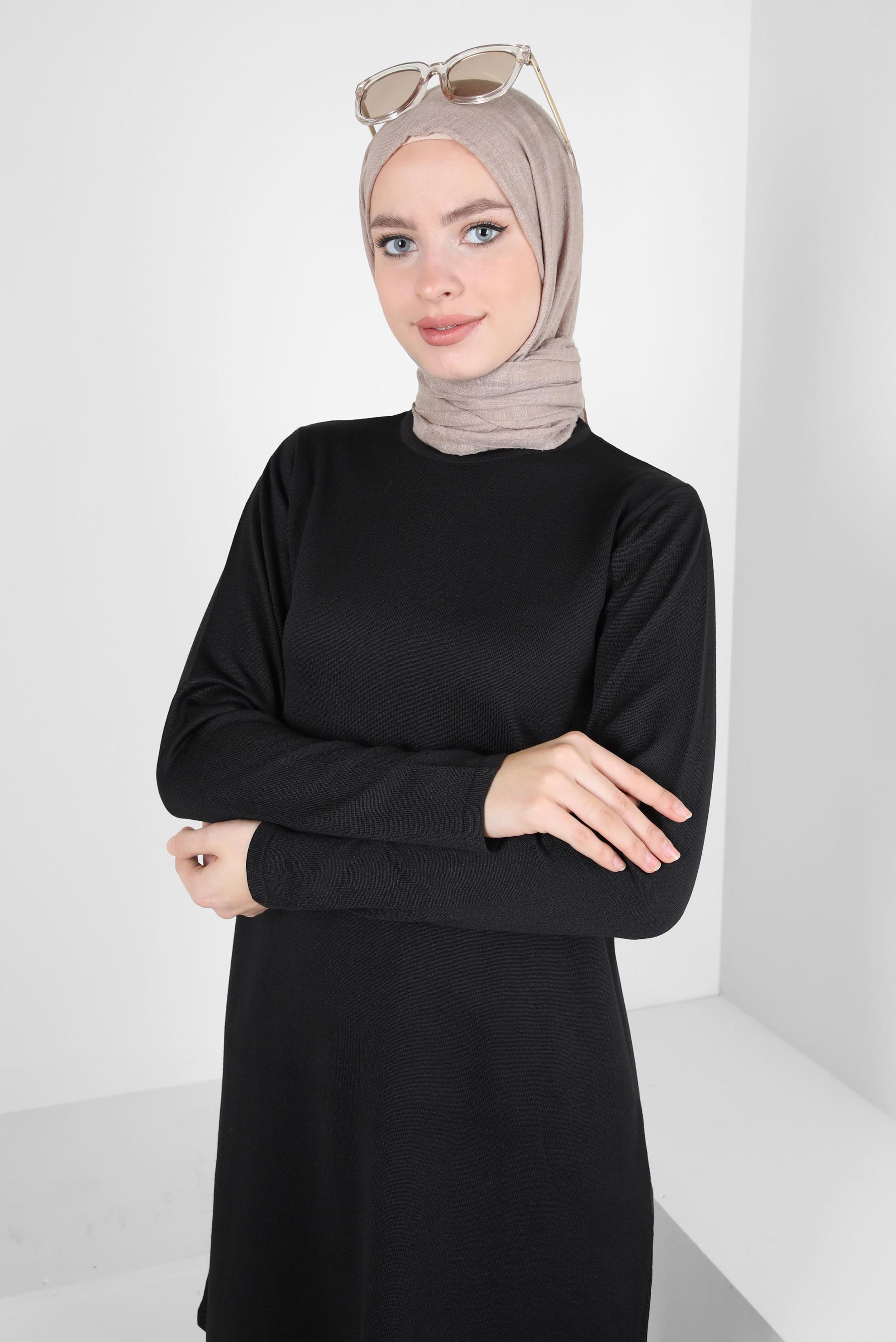 Tesettür giyim SİYAH BİSİKLET YAKA TRİKO TUNİK 44060