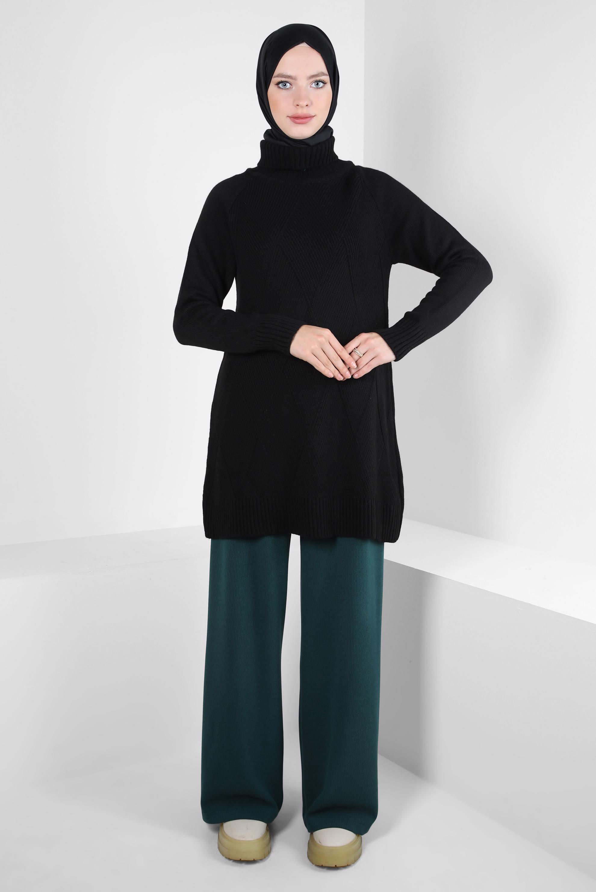 Tesettür giyim SİYAH BOĞAZLI YAKA TRİKO TUNİK 44061