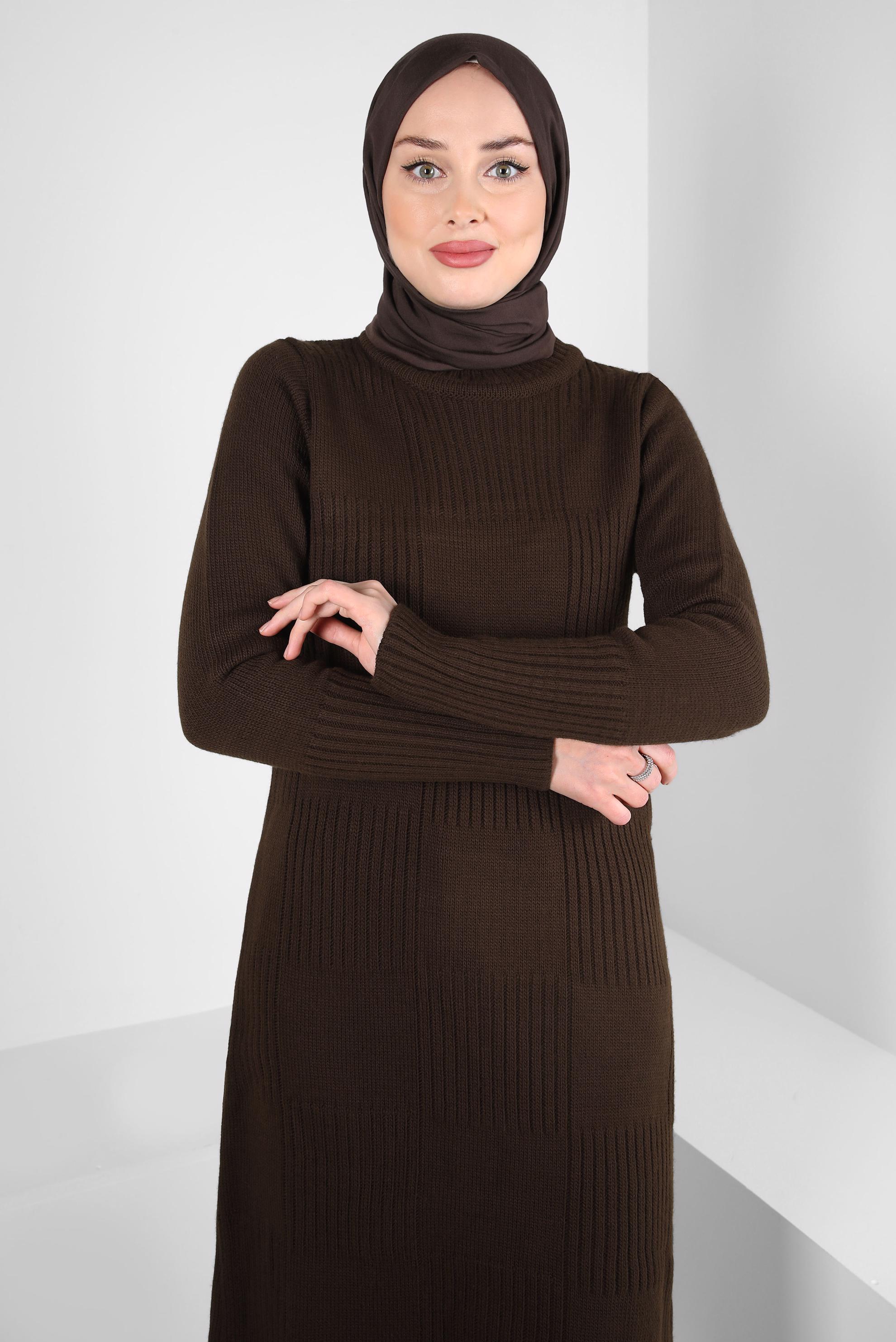 Tesettür giyim KAHVE BOĞAZLI YAKA TRİKO TUNİK 44063