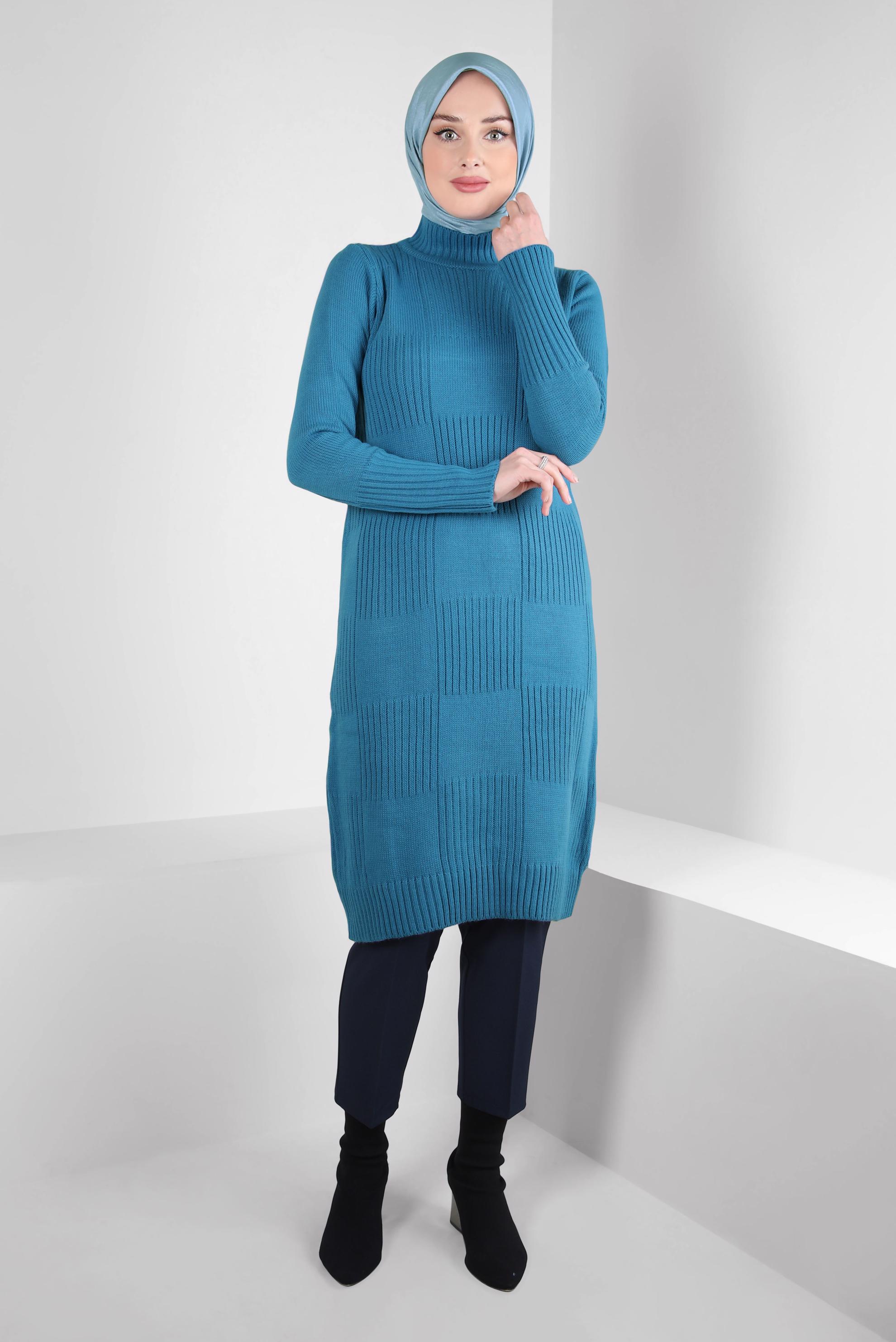 Tesettür giyim LACİVERT BOĞAZLI YAKA TRİKO TUNİK 44063