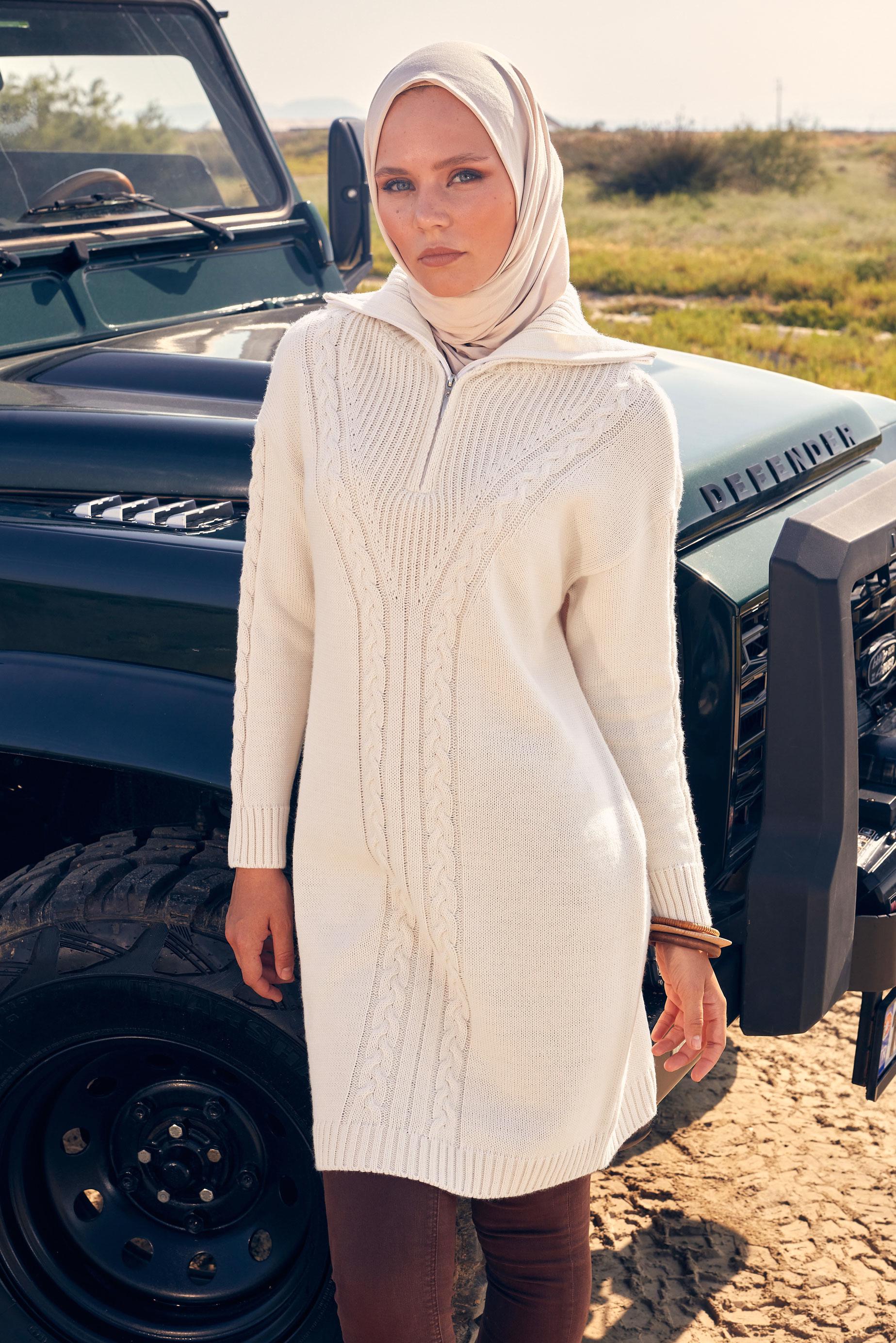 Hijab clothing BEIGE KNITWEAR TUNIC 44064