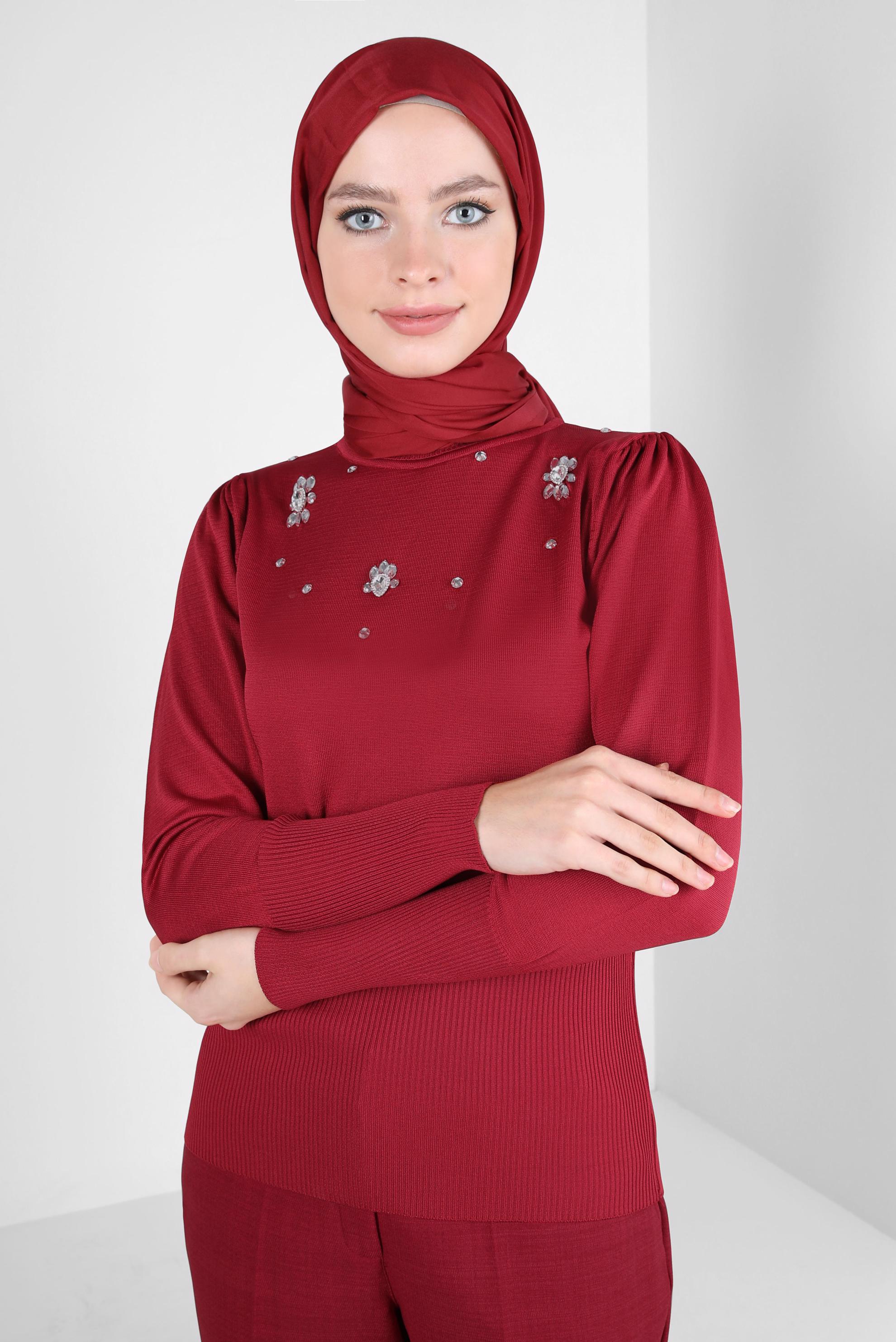 Hijab clothing RED KNITWEAR SWEATER WITH GEM 44072