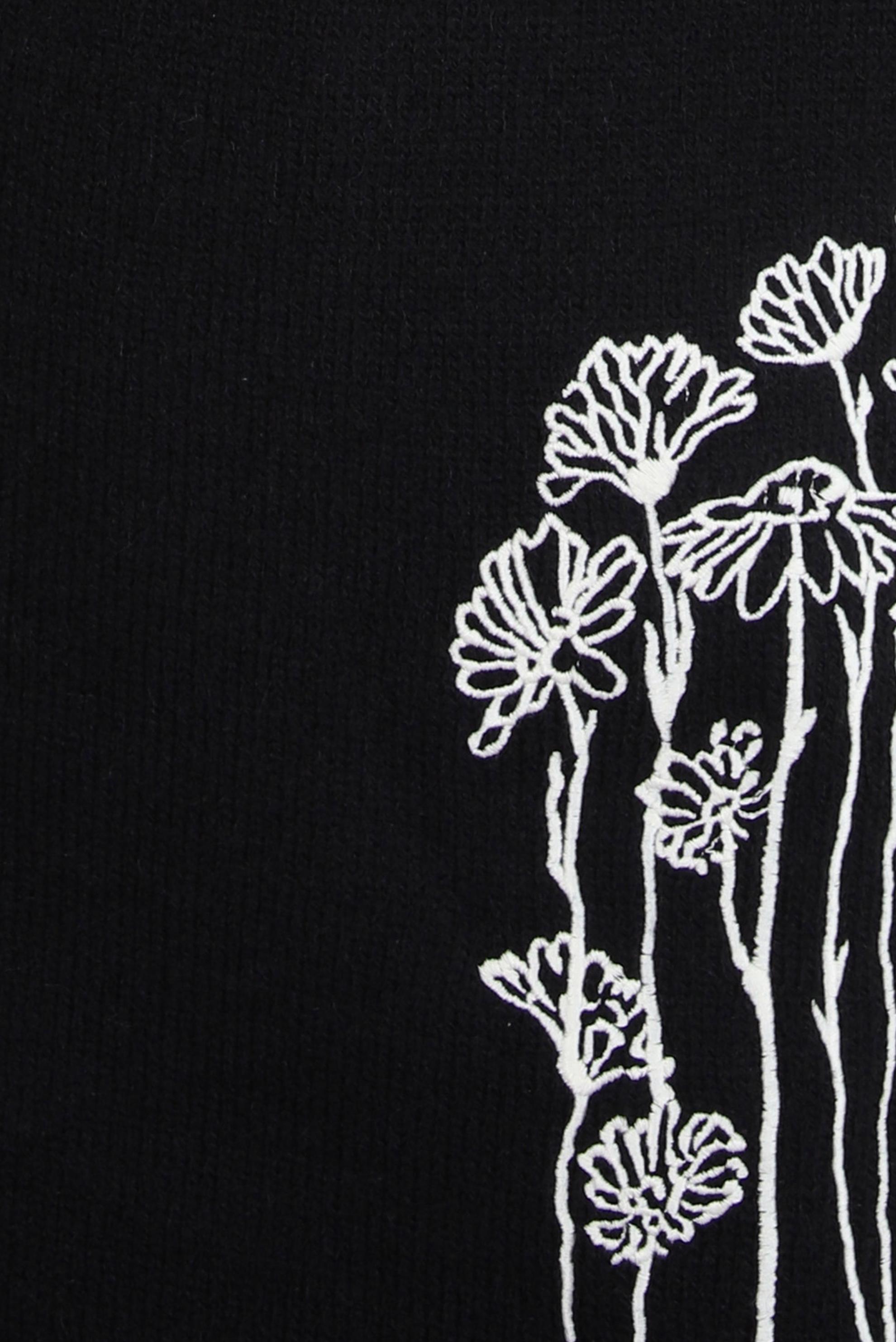 Hijab clothing BLACK EMBROIDERED KNITWEAR TUNIC 44116