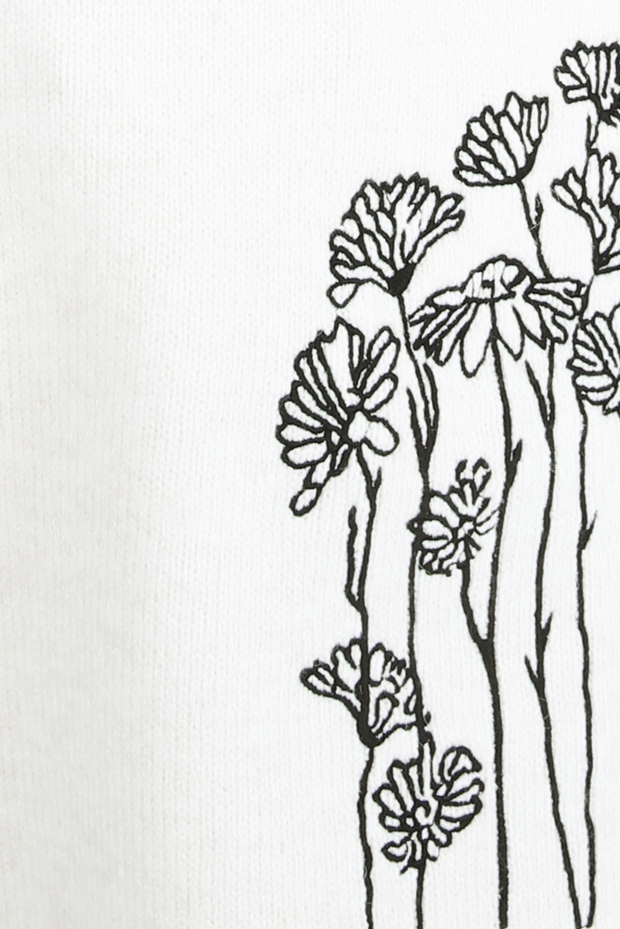 Hijab clothing WHITE EMBROIDERED KNITWEAR TUNIC 44116