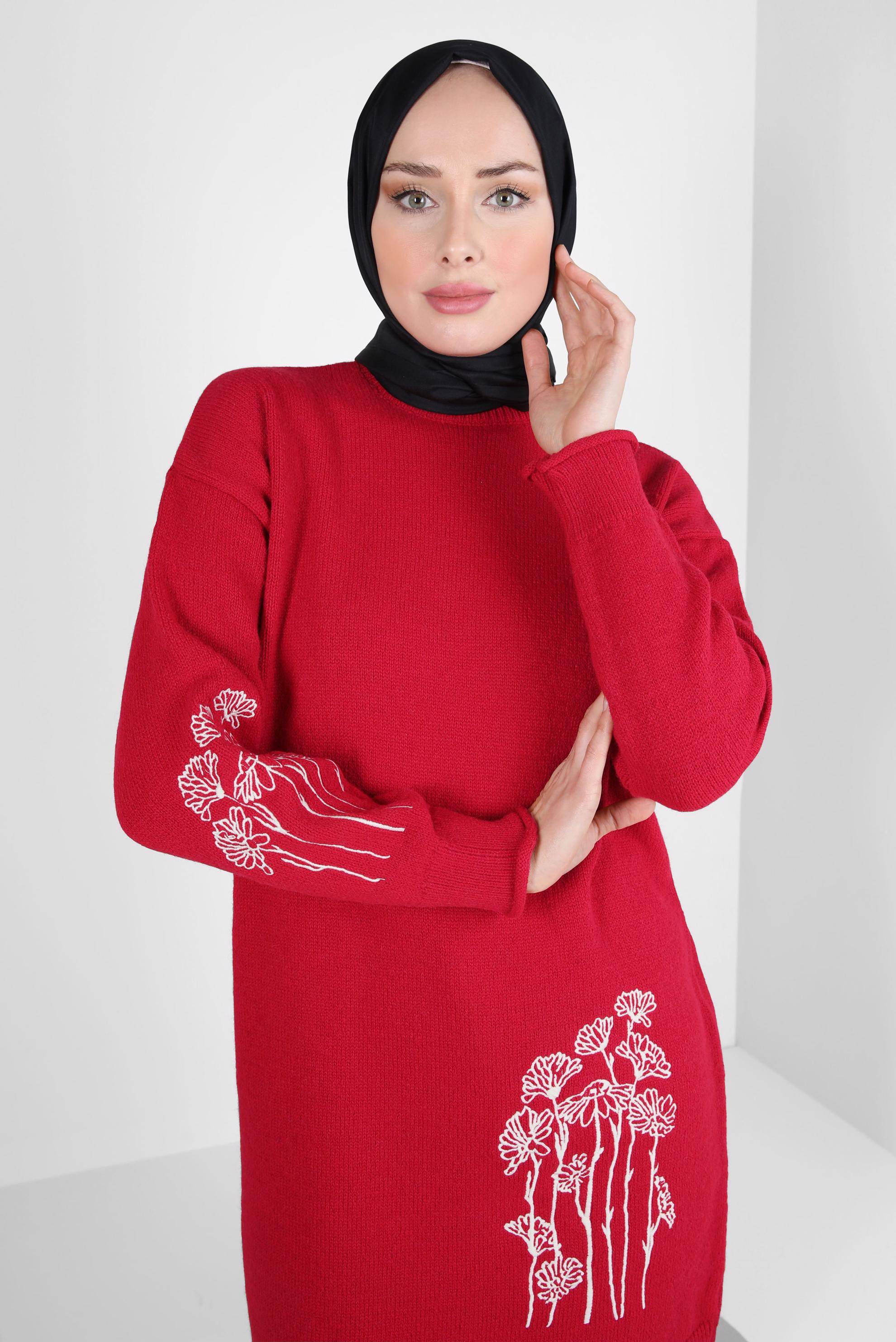 Hijab clothing RED EMBROIDERED KNITWEAR TUNIC 44116