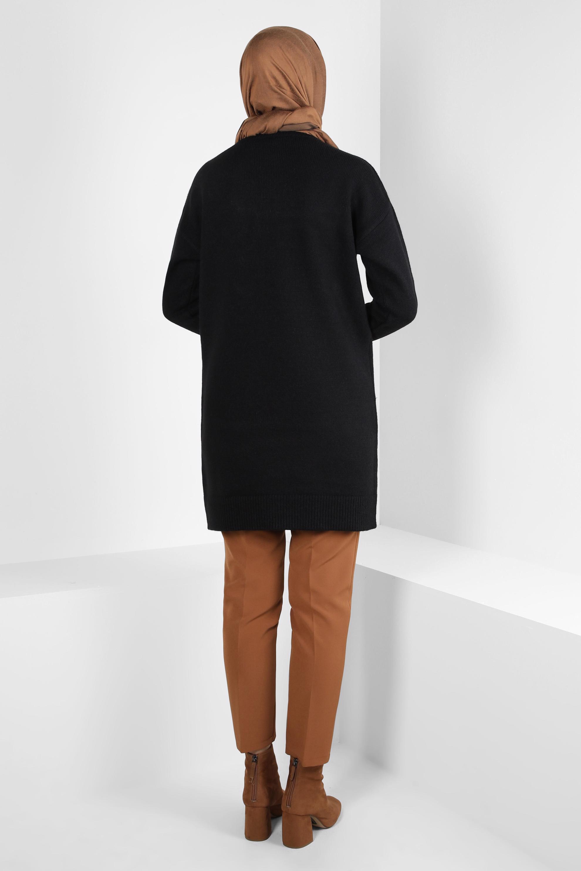 Hijab clothing BLACK EMBROIDERED KNIT TUNIC 44117