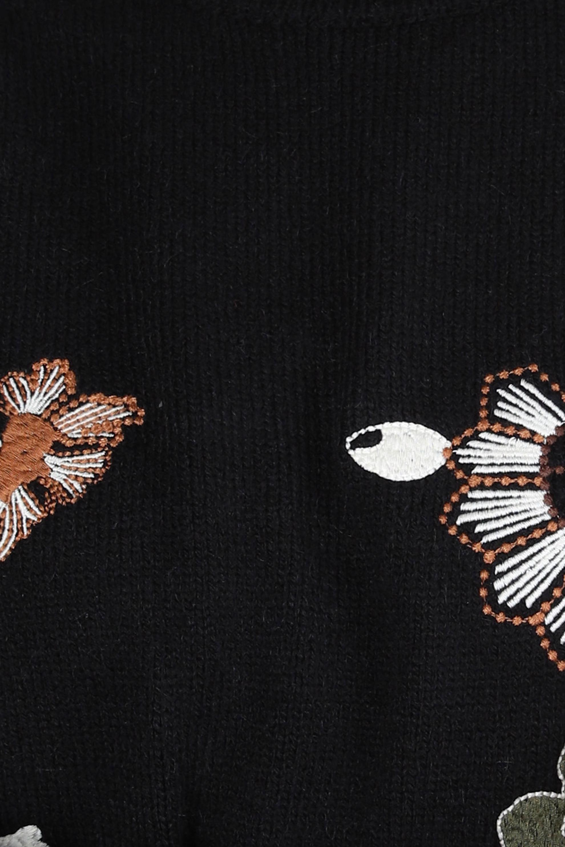 Hijab clothing BLACK EMBROIDERED KNIT TUNIC 44117