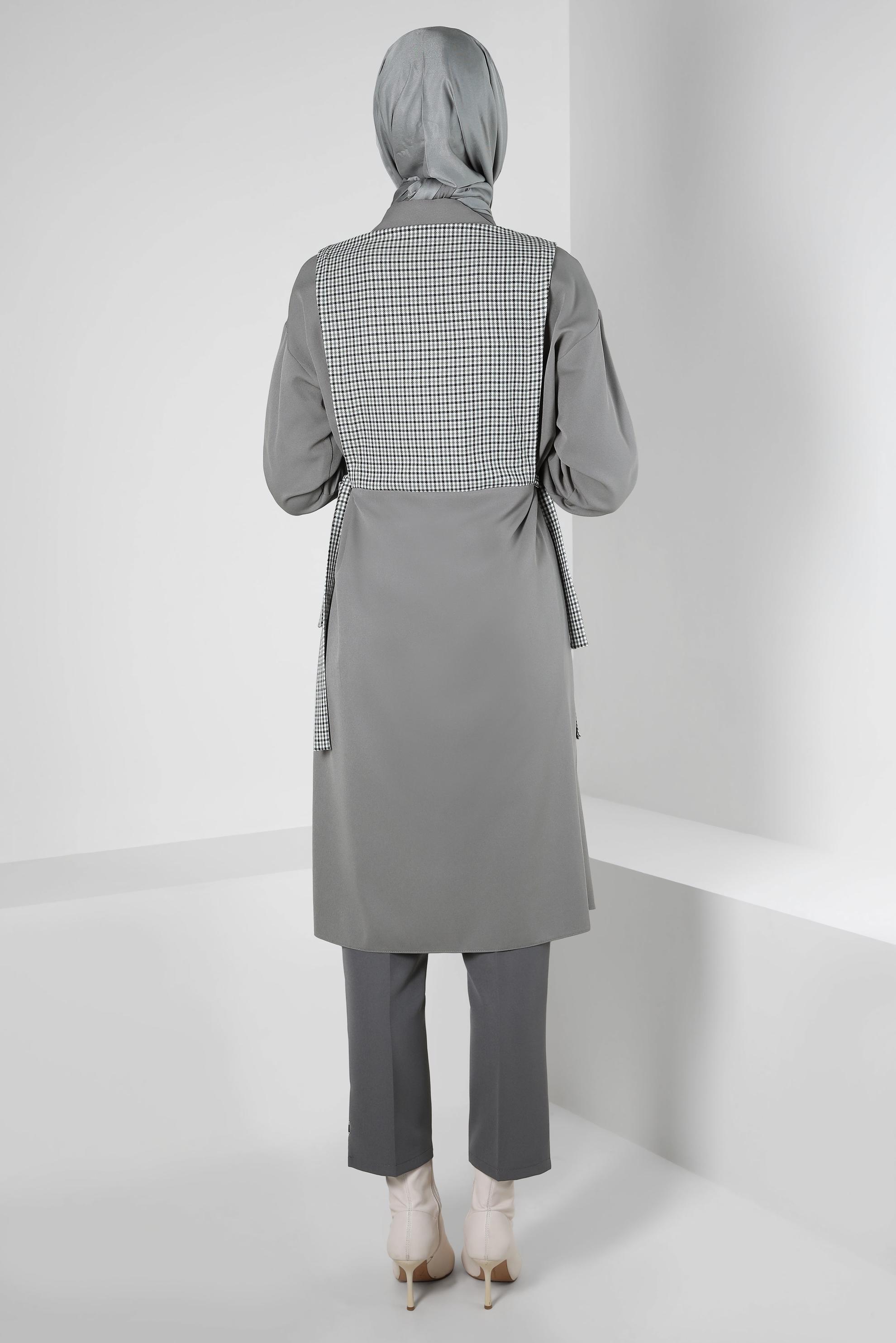 Tesettür giyim GRİ KAZAYAĞI DESENLİ GÖMLEK TUNİK 44128