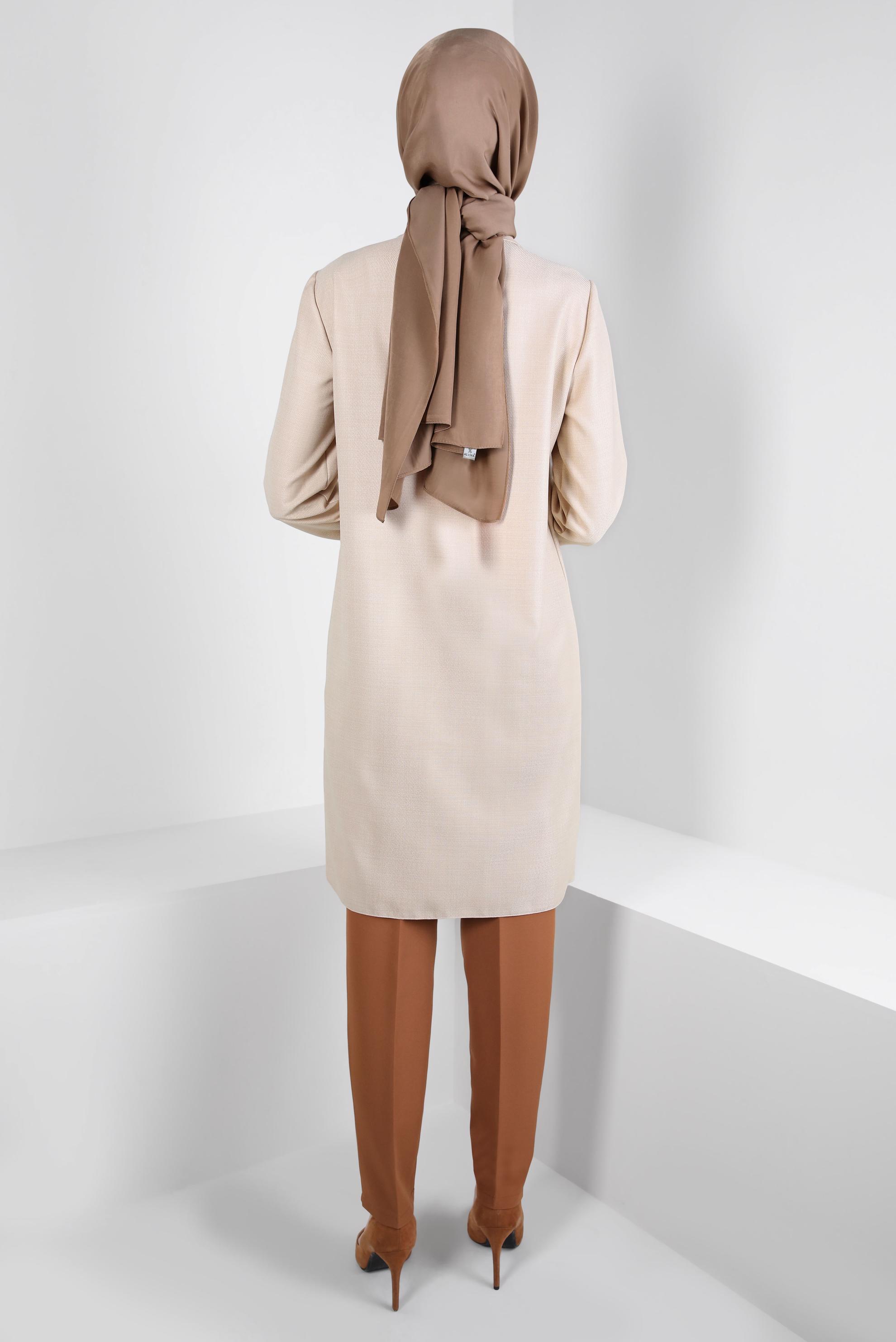 Tesettür giyim BEJ ŞERİT DETAYLI TUNİK 44132