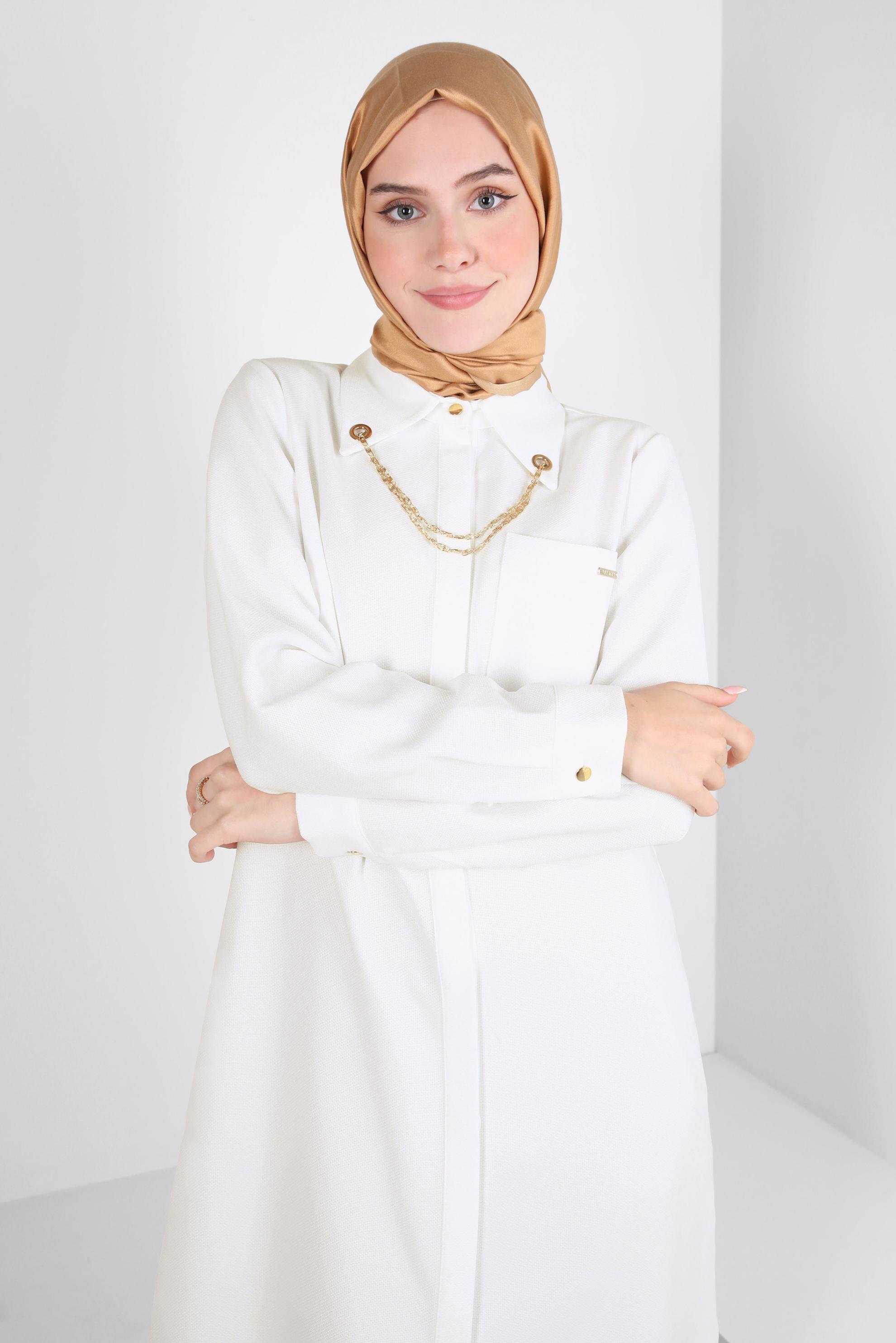 Tesettür giyim BEYAZ ZİNCİR DETAYLI TUNİK 44134