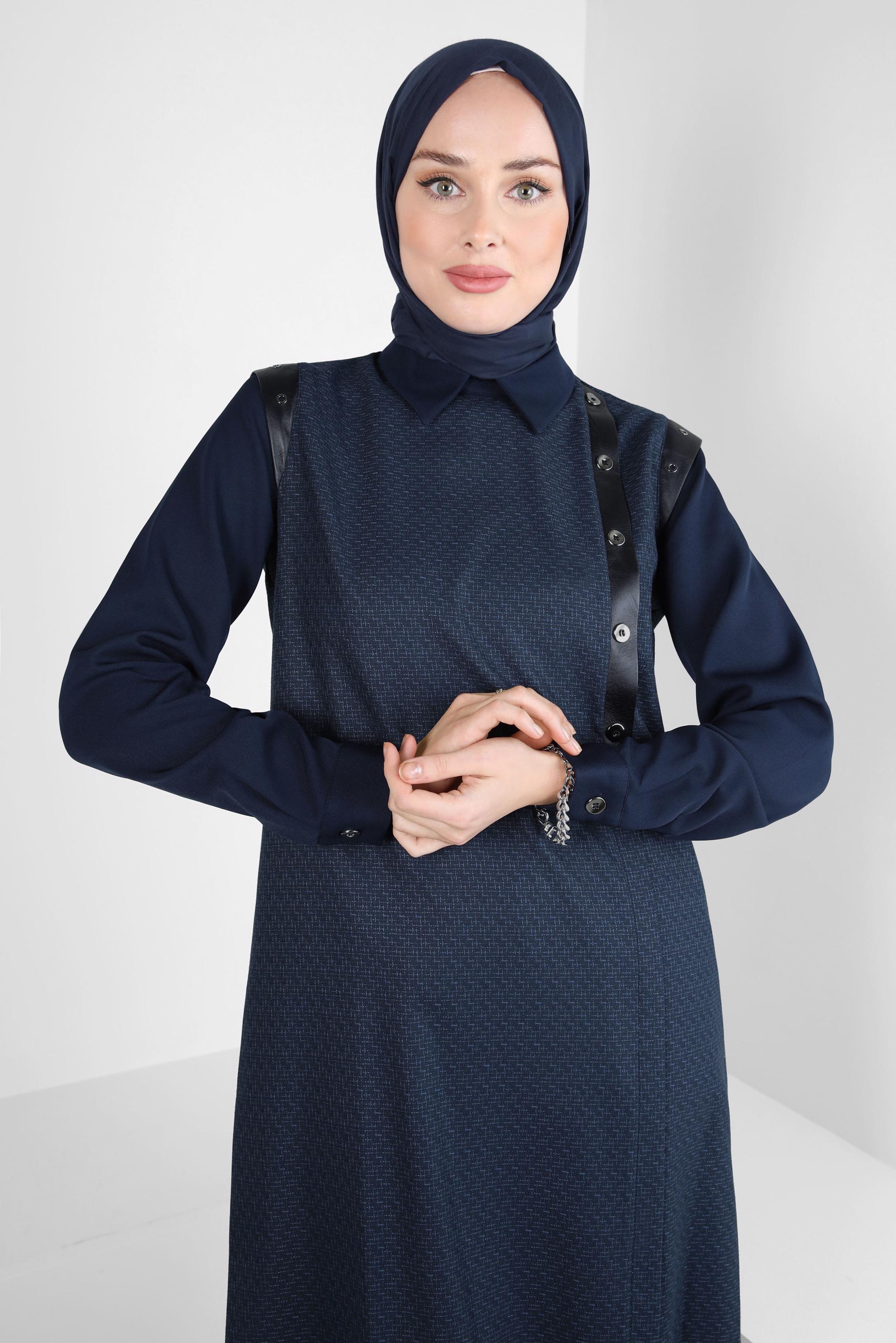 Tesettür giyim LACİVERT DÜĞME DETAYLI TUNİK 44138