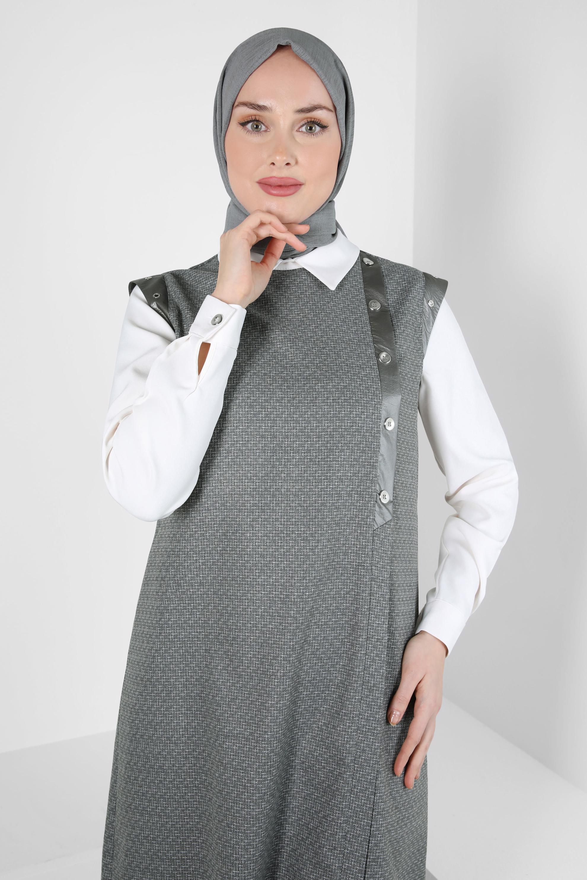 Tesettür giyim GRİ DÜĞME DETAYLI TUNİK 44138
