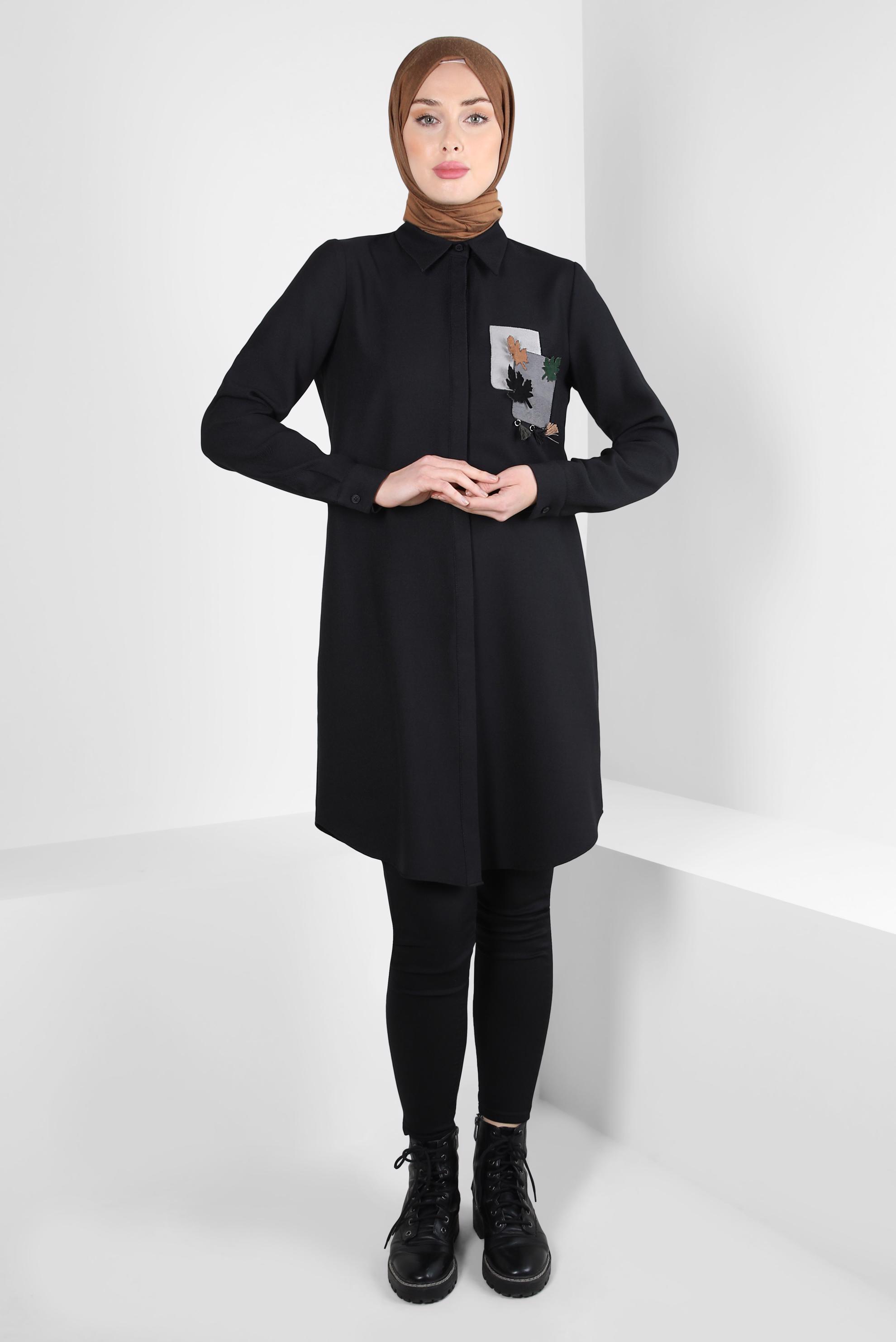 Tesettür giyim SİYAH DESENLİ PÜSKÜLLÜ TUNİK 44140