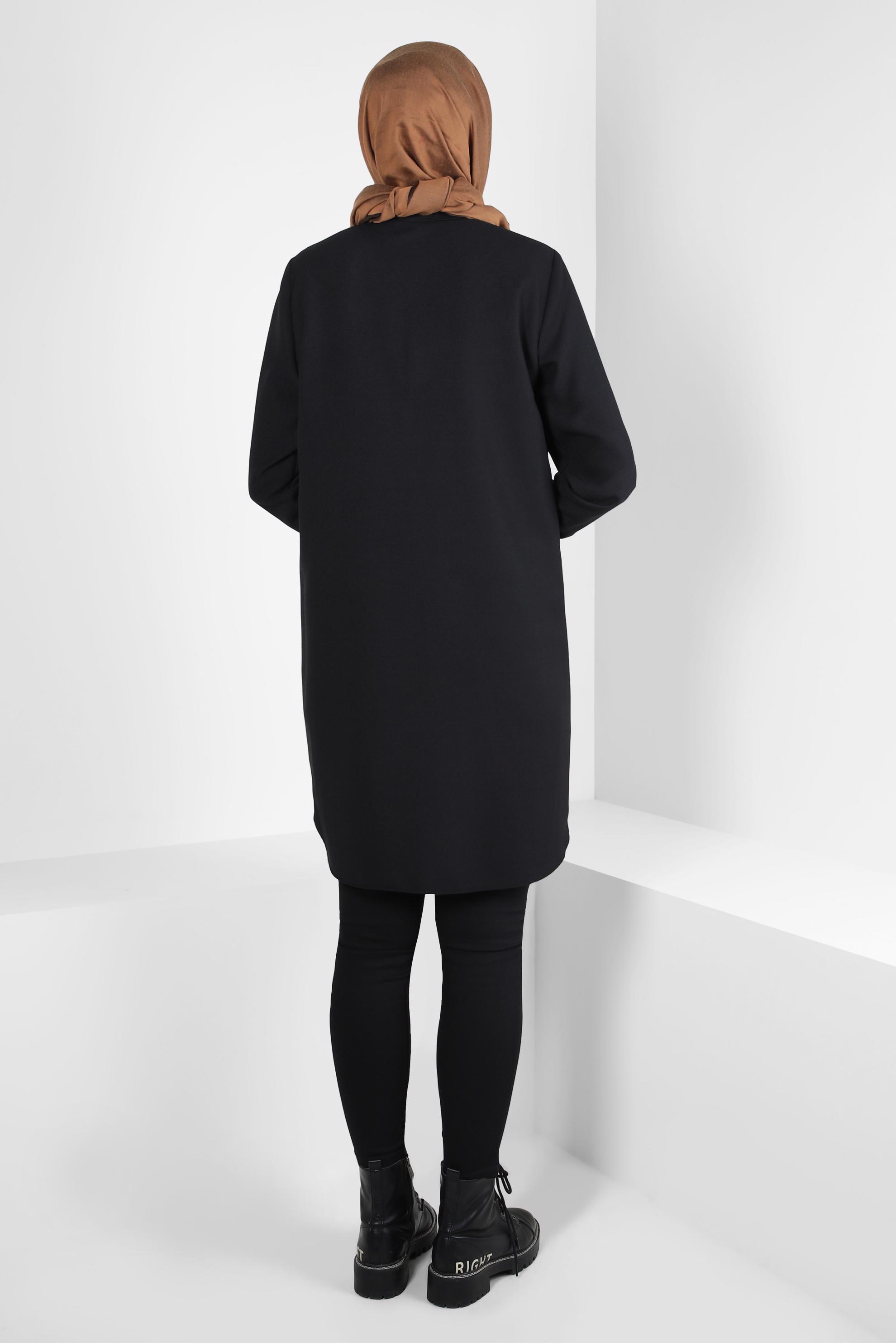 Tesettür giyim SİYAH DESENLİ PÜSKÜLLÜ TUNİK 44140