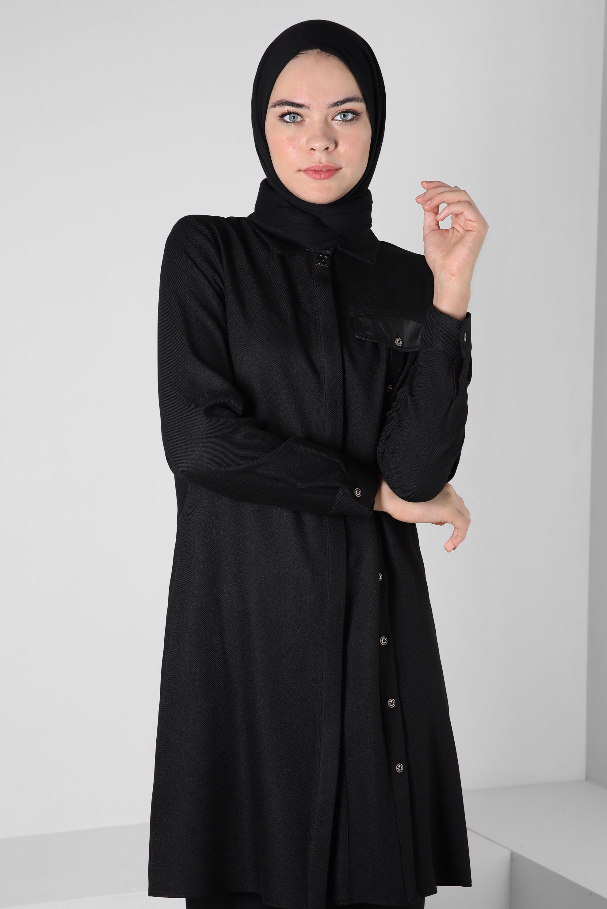 Tesettür giyim SİYAH DÜĞME DETAYLI TUNİK 44142