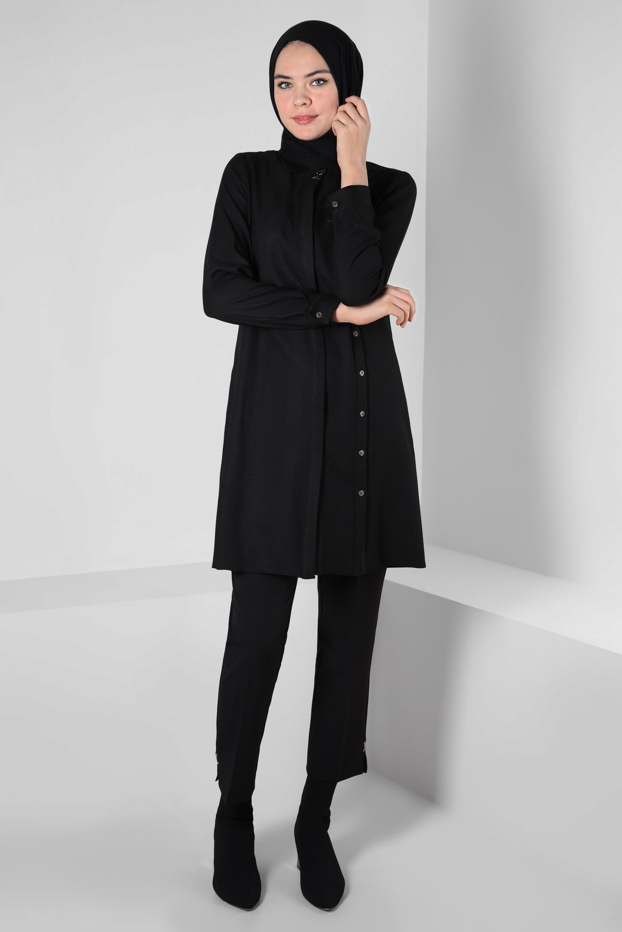 Tesettür giyim SİYAH DÜĞME DETAYLI TUNİK 44142