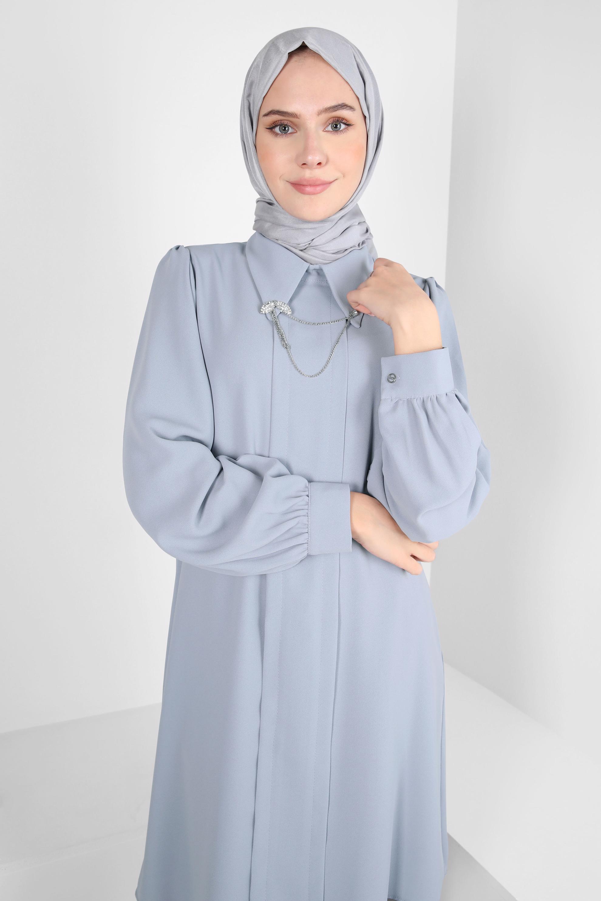 Tesettür giyim GÜMÜŞ ZİNCİR DETAYLI KREP TUNİK 44162