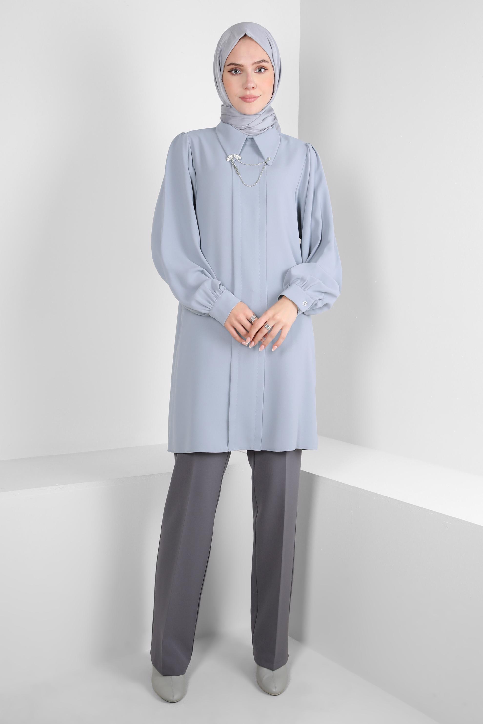 Tesettür giyim GÜMÜŞ ZİNCİR DETAYLI KREP TUNİK 44162