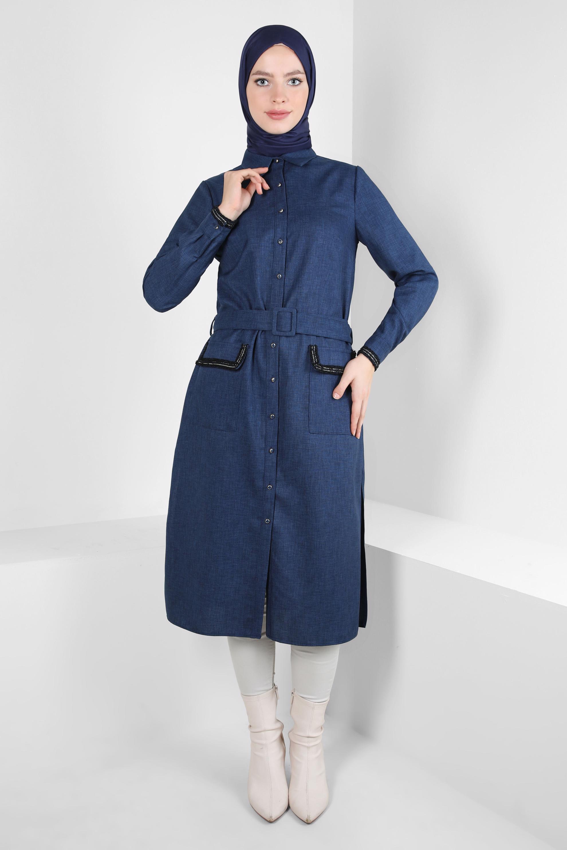 Tesettür giyim MAVİ KEMERLİ İŞLEME DETAYLI TUNİK 44220