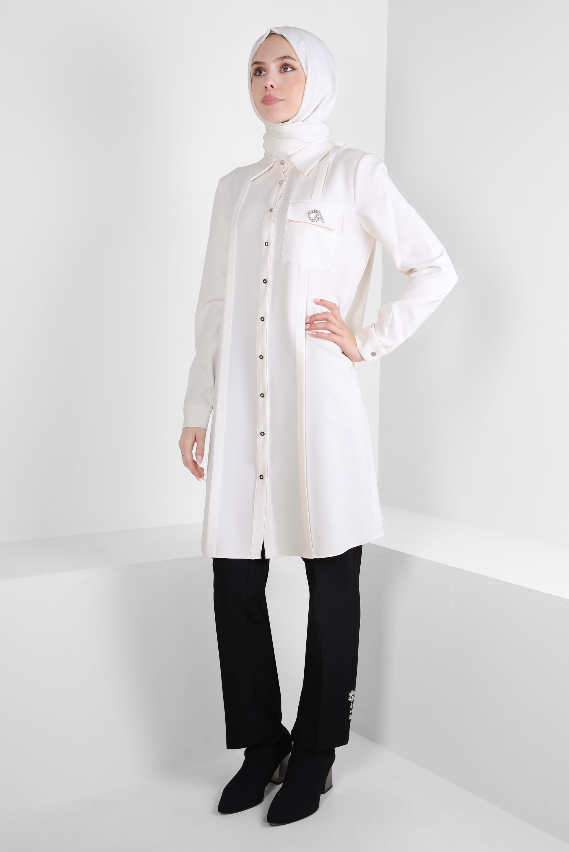 Tesettür giyim BEYAZ AKSESUAR DETAYLI GÖMLEK TUNİK 44222