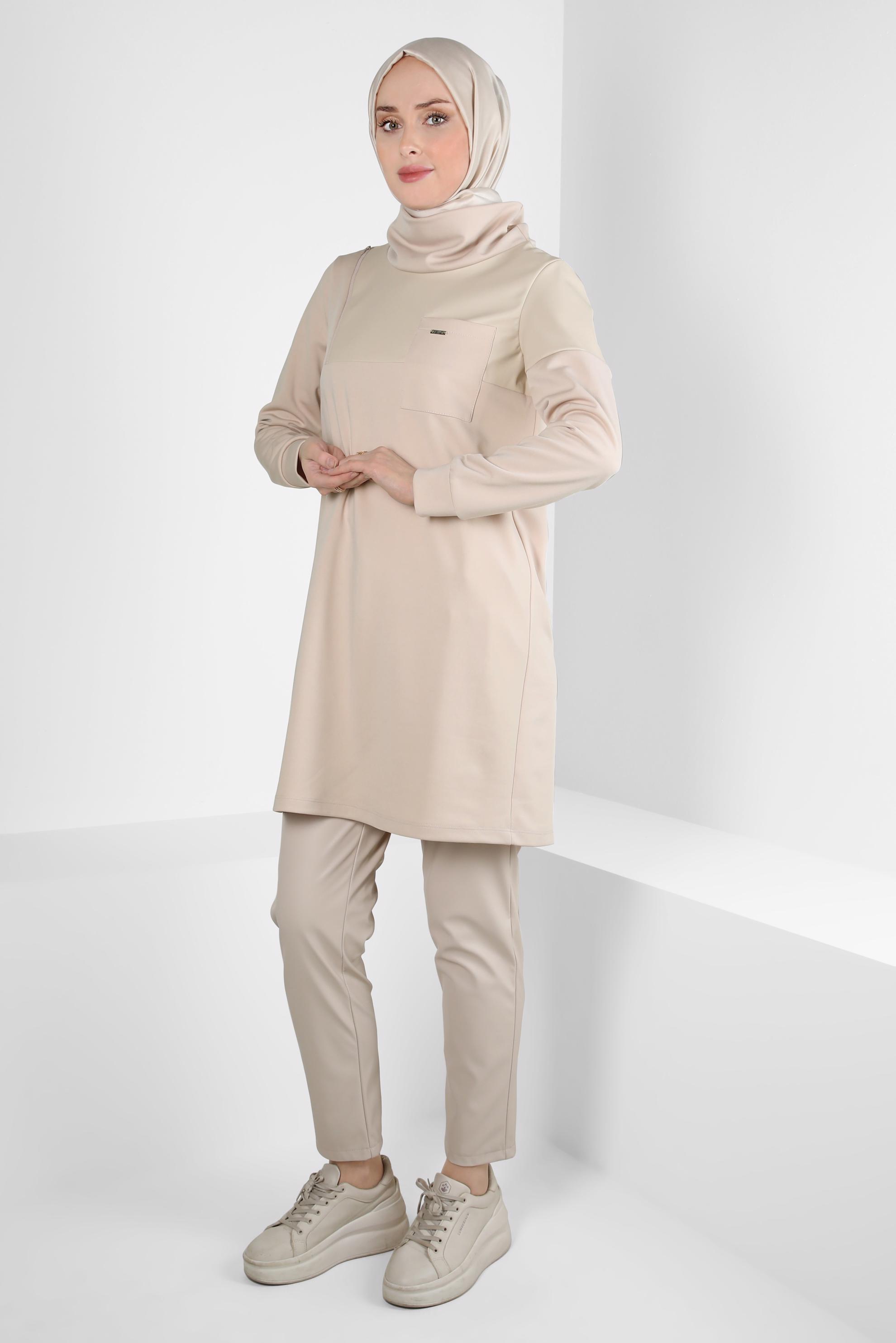 Tesettür giyim BEJ BOĞAZLI YAKA TUNİK 44244