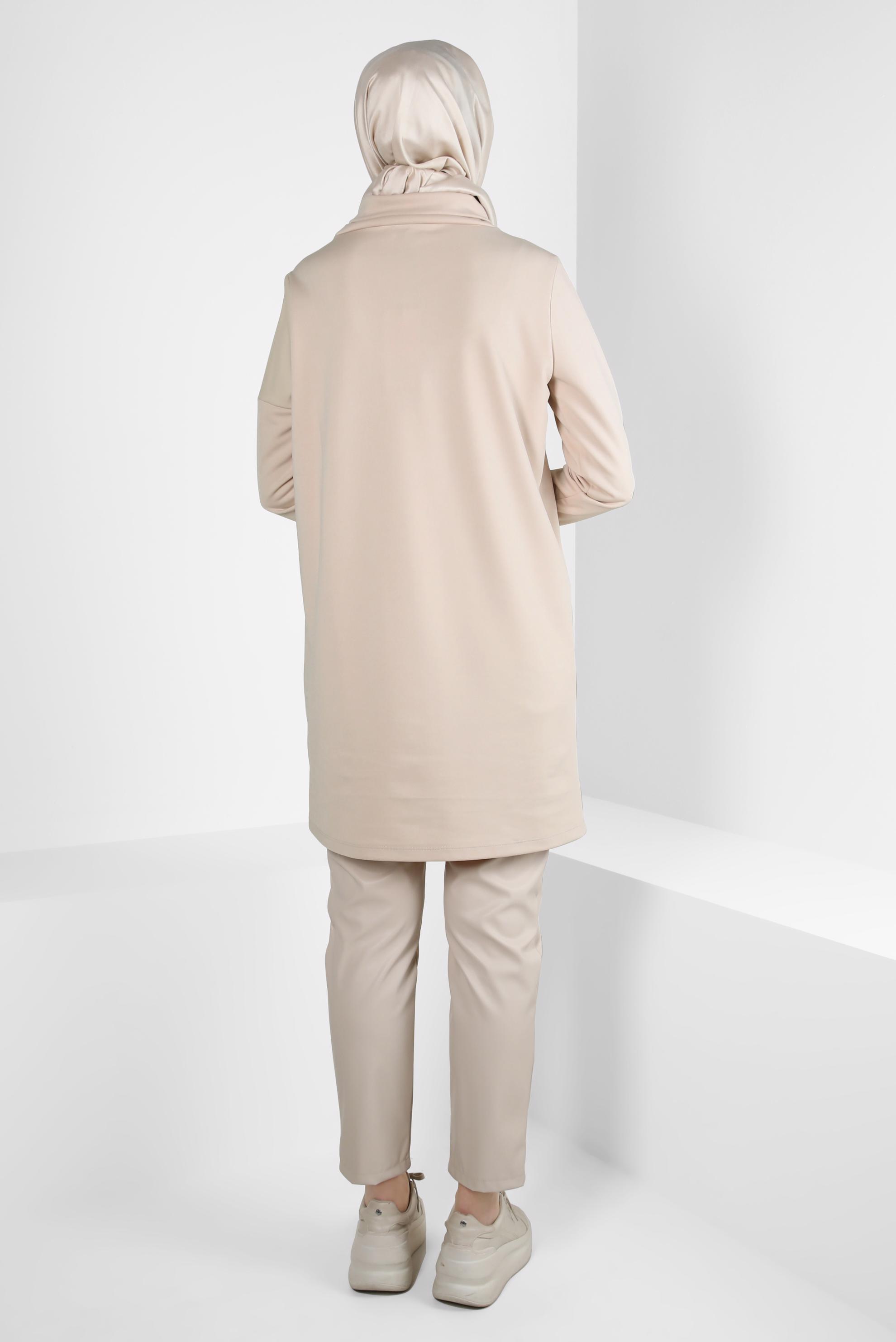 Tesettür giyim BEJ BOĞAZLI YAKA TUNİK 44244