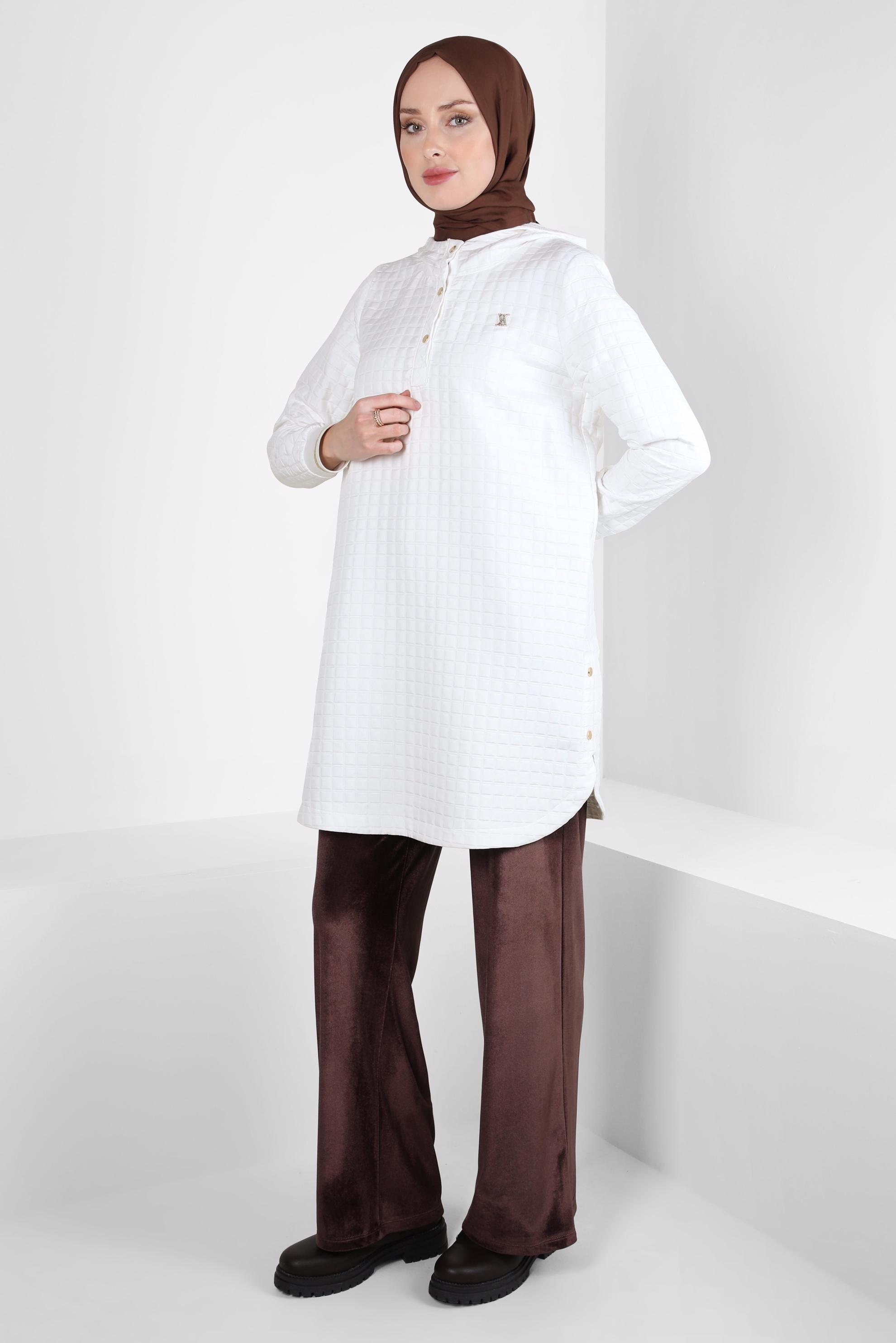 Tesettür giyim BEYAZ KAPÜŞONLU TUNİK 44358