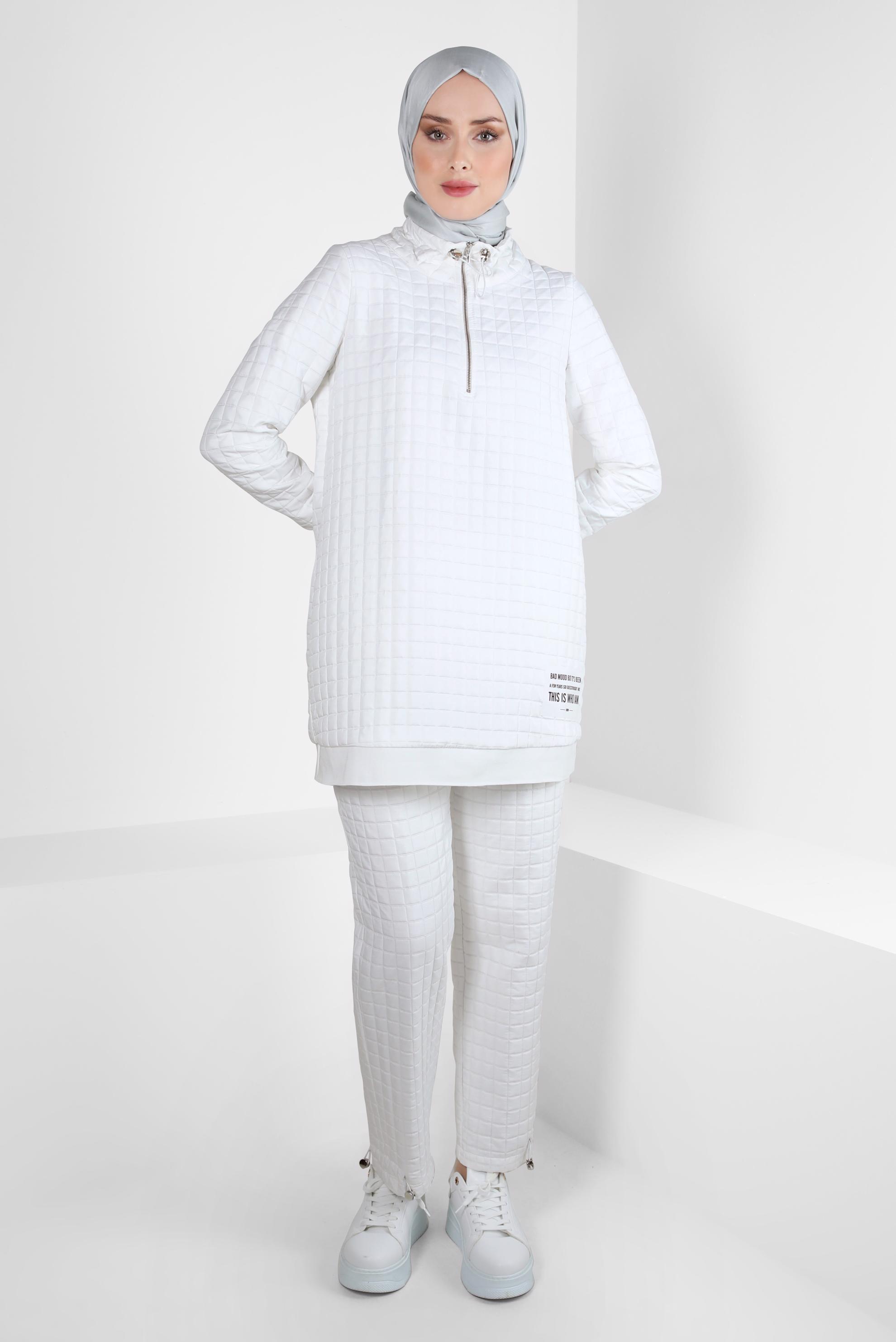 Tesettür giyim BEYAZ KAPİTONE DESENLİ PANTOLONLU TAKIM 44361