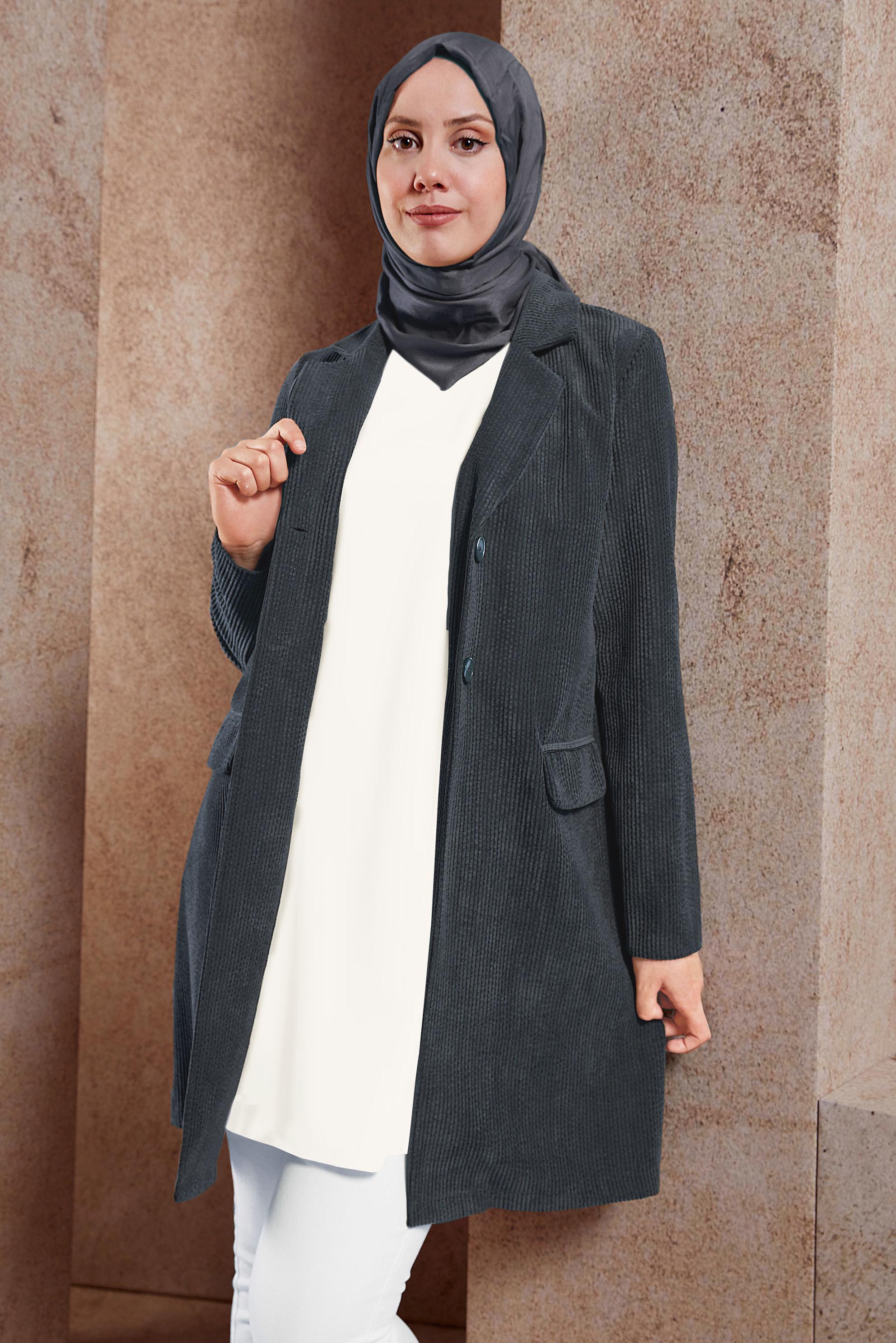 Tesettür giyim BEYAZ KOLSUZ İÇ TUNİK 4485