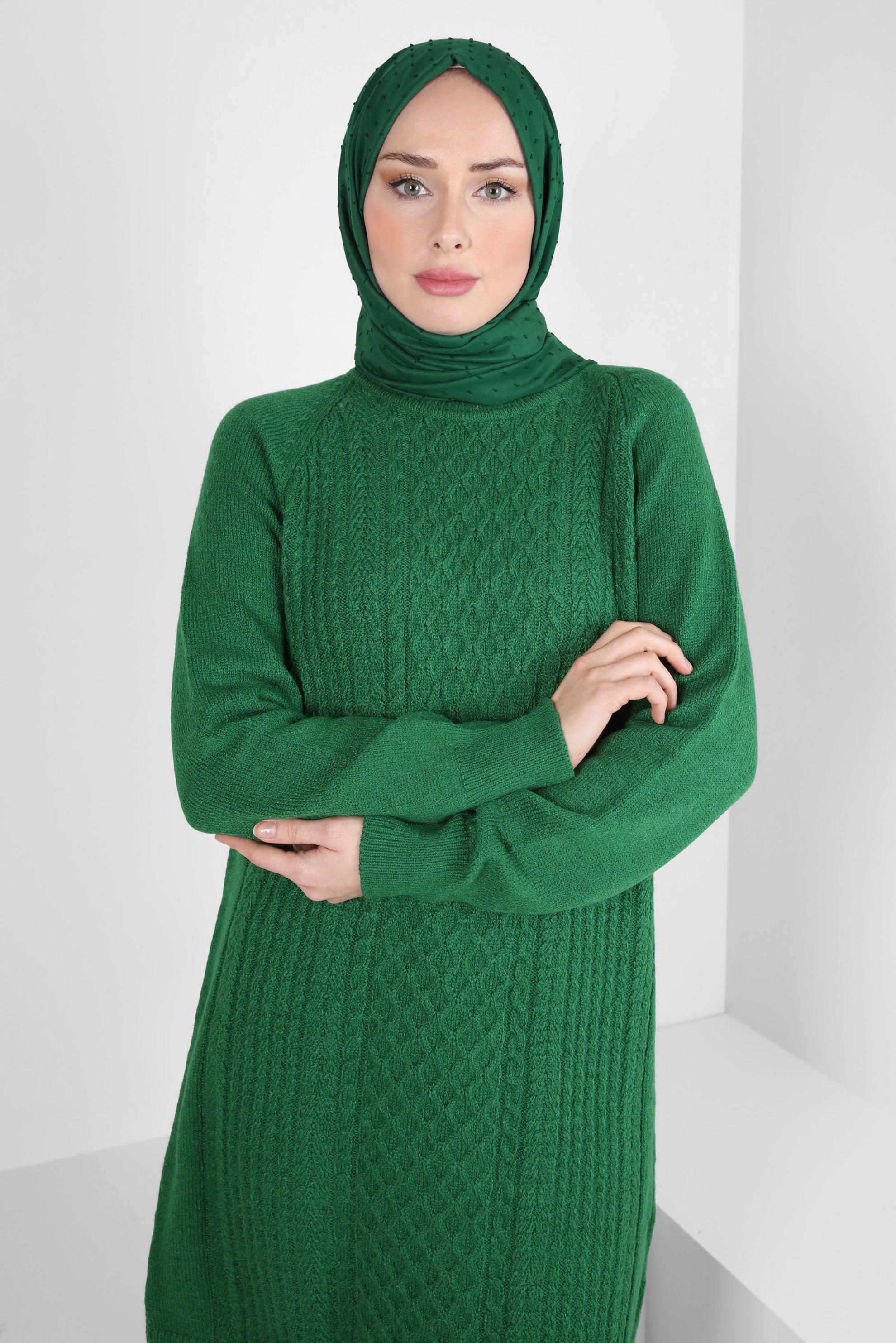 Tesettür giyim YEŞİL ÖRGÜ DESENLİ TRİKO TUNİK 44118