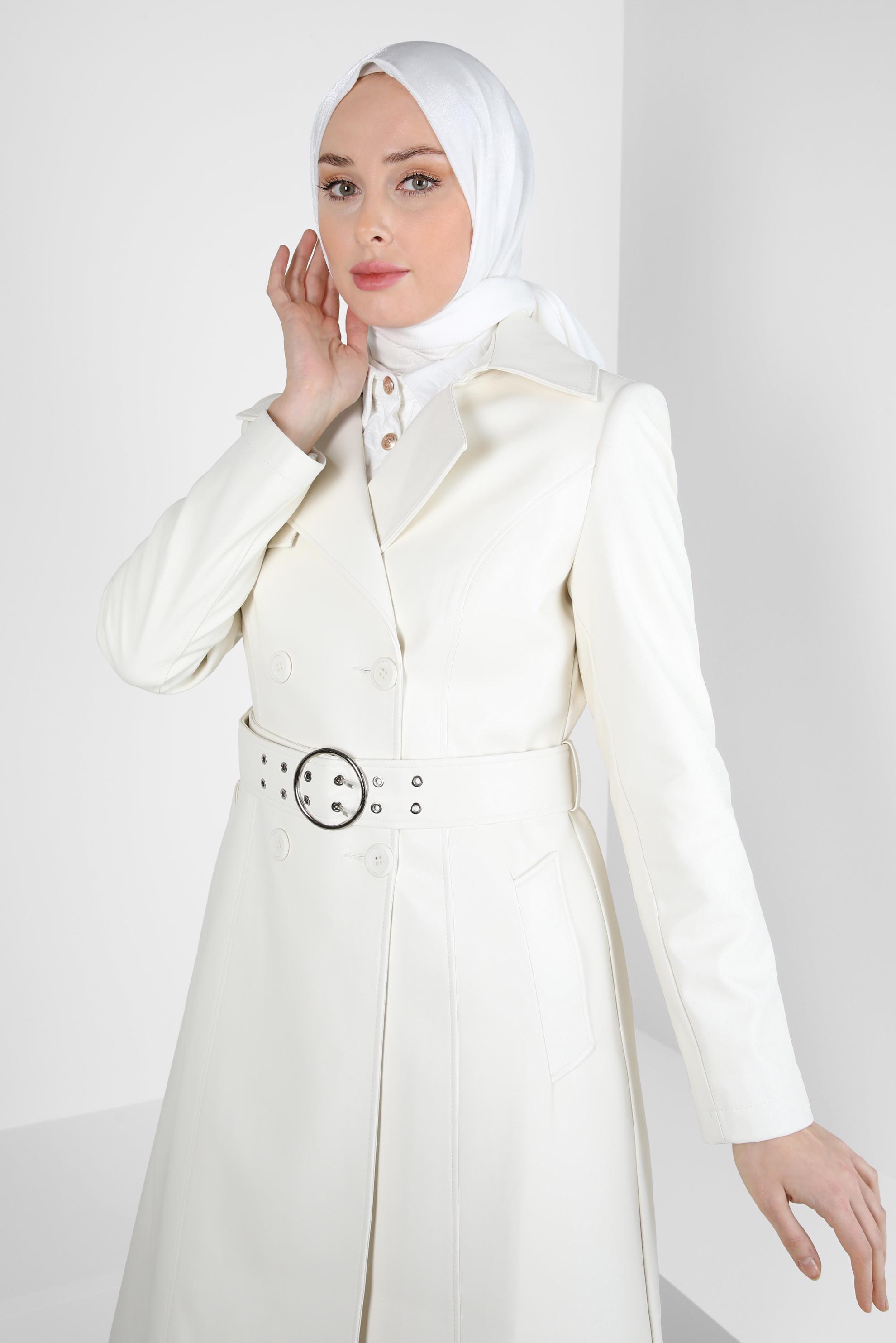 Vêtements hijab BLANC IMPERMÉABLE EN SIMILI CUIR 10692