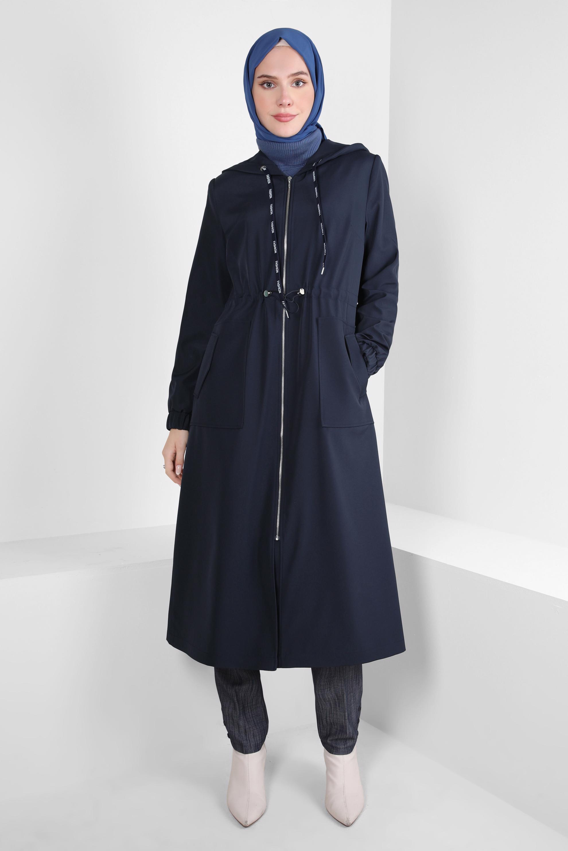 Tesettür giyim LACİVERT KAPÜŞONLU TRENÇKOT 10802