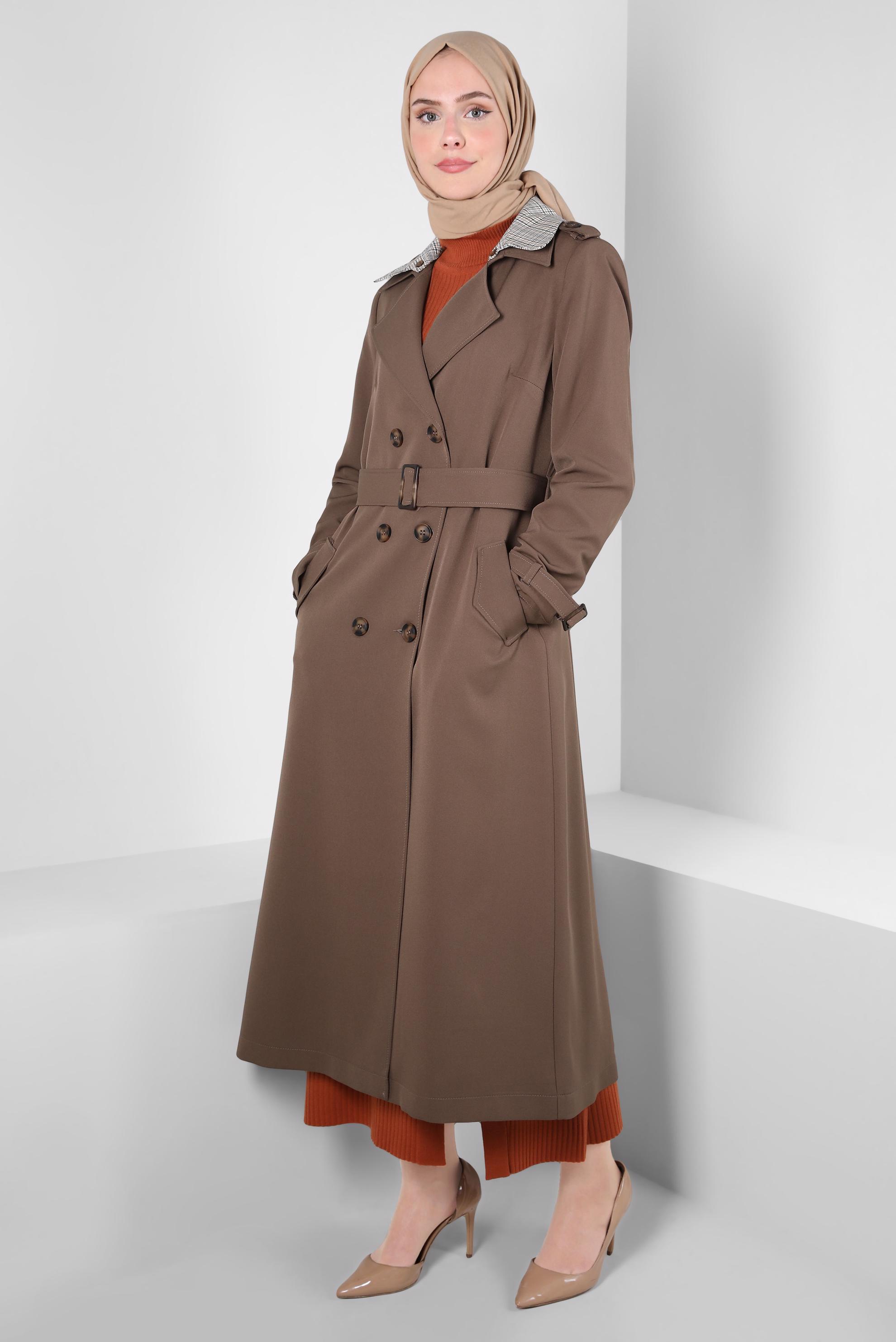 Tesettür giyim VİZON KRUVAZE YAKA KEMERLİ TRENÇKOT 10826