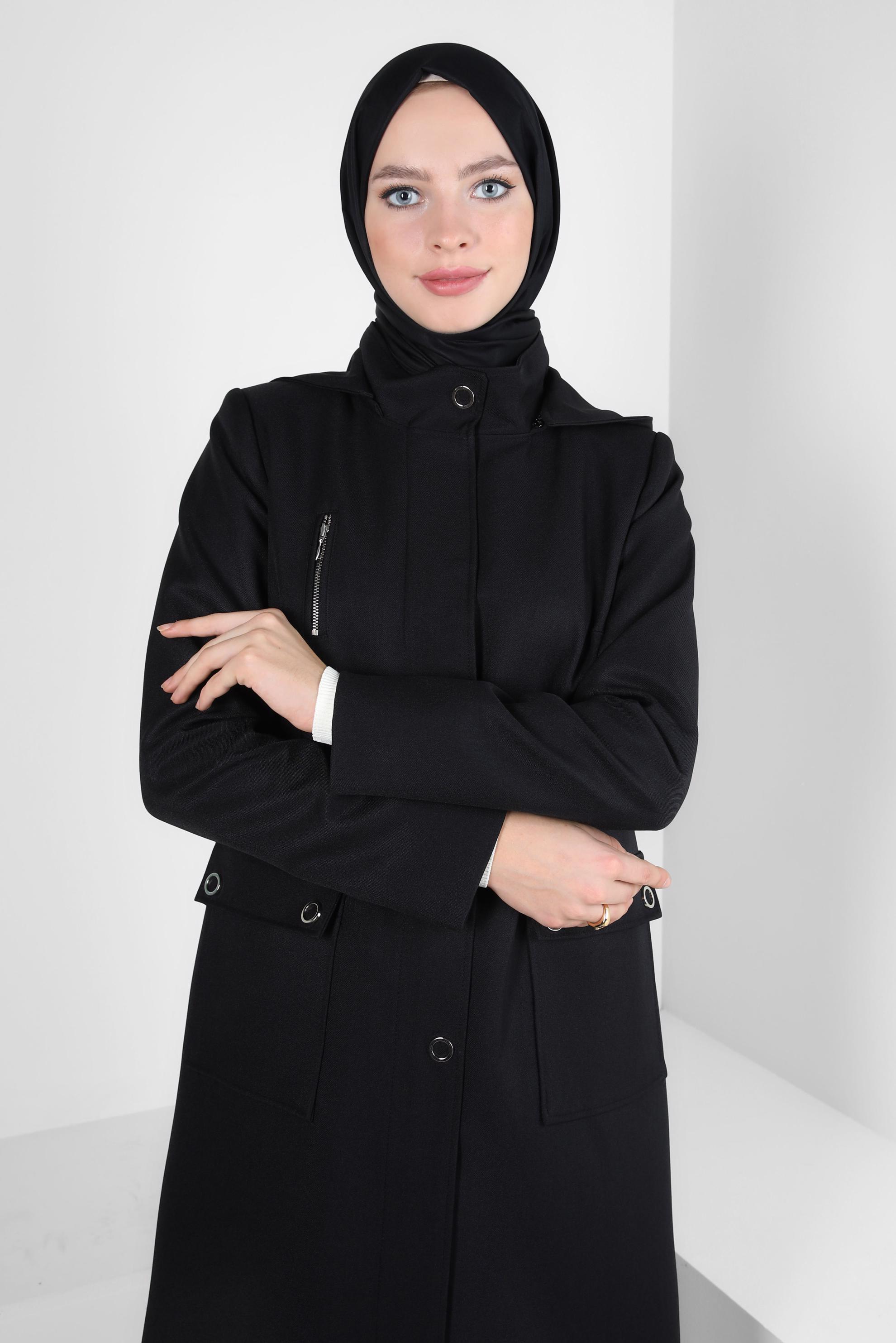 Tesettür giyim SİYAH KAPÜŞONLU TRENÇKOT 10837