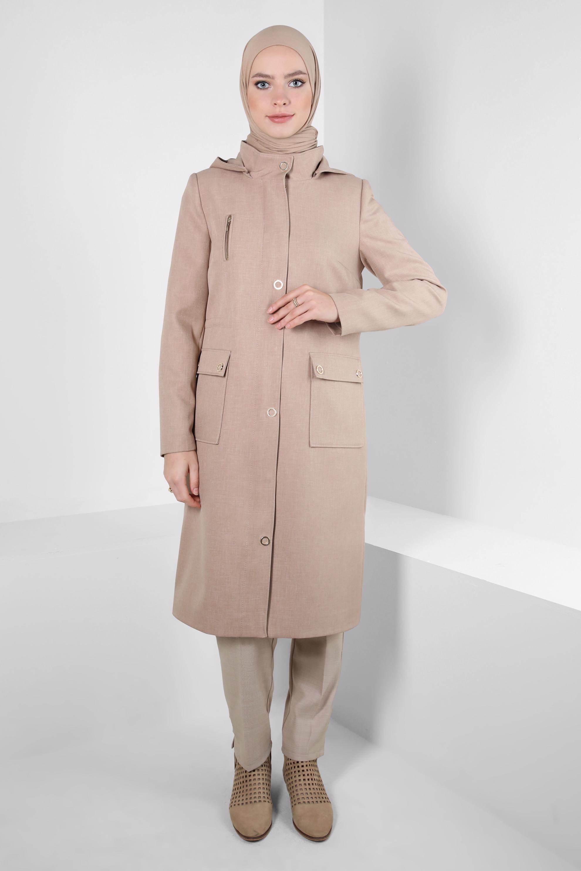 Tesettür giyim BEJ KAPÜŞONLU TRENÇKOT 10837