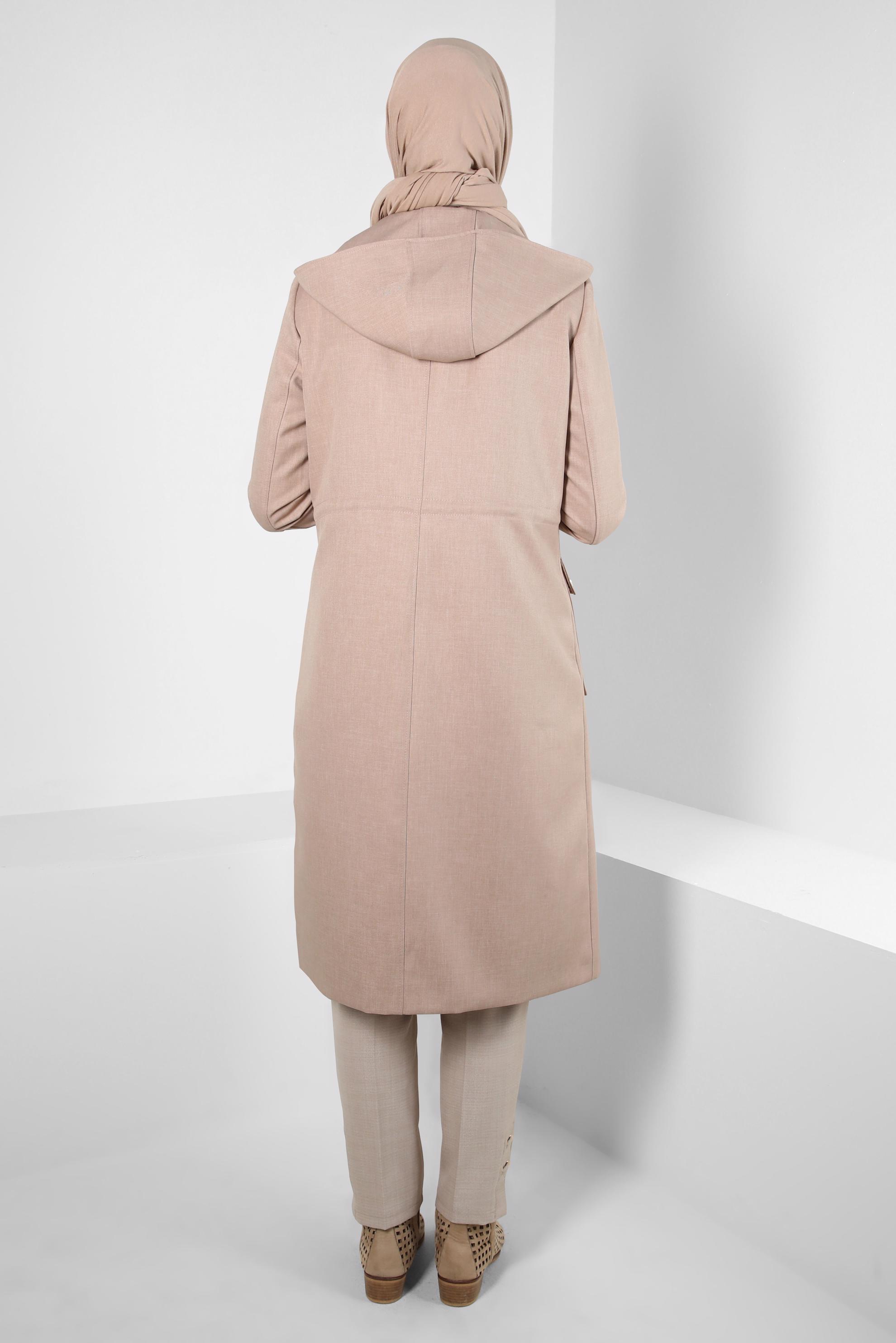 Tesettür giyim BEJ KAPÜŞONLU TRENÇKOT 10837